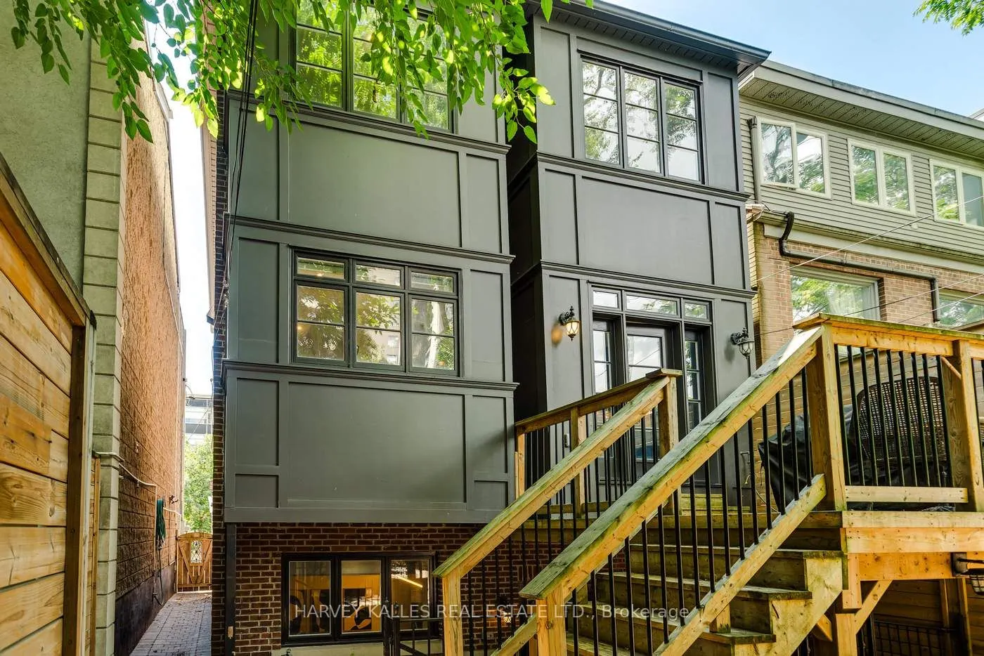 106 Belmont Street