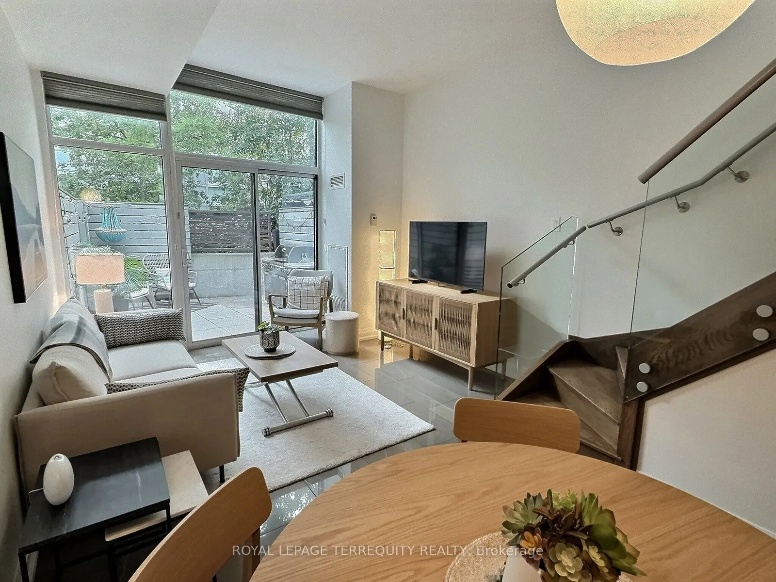 3 Market Street, #616