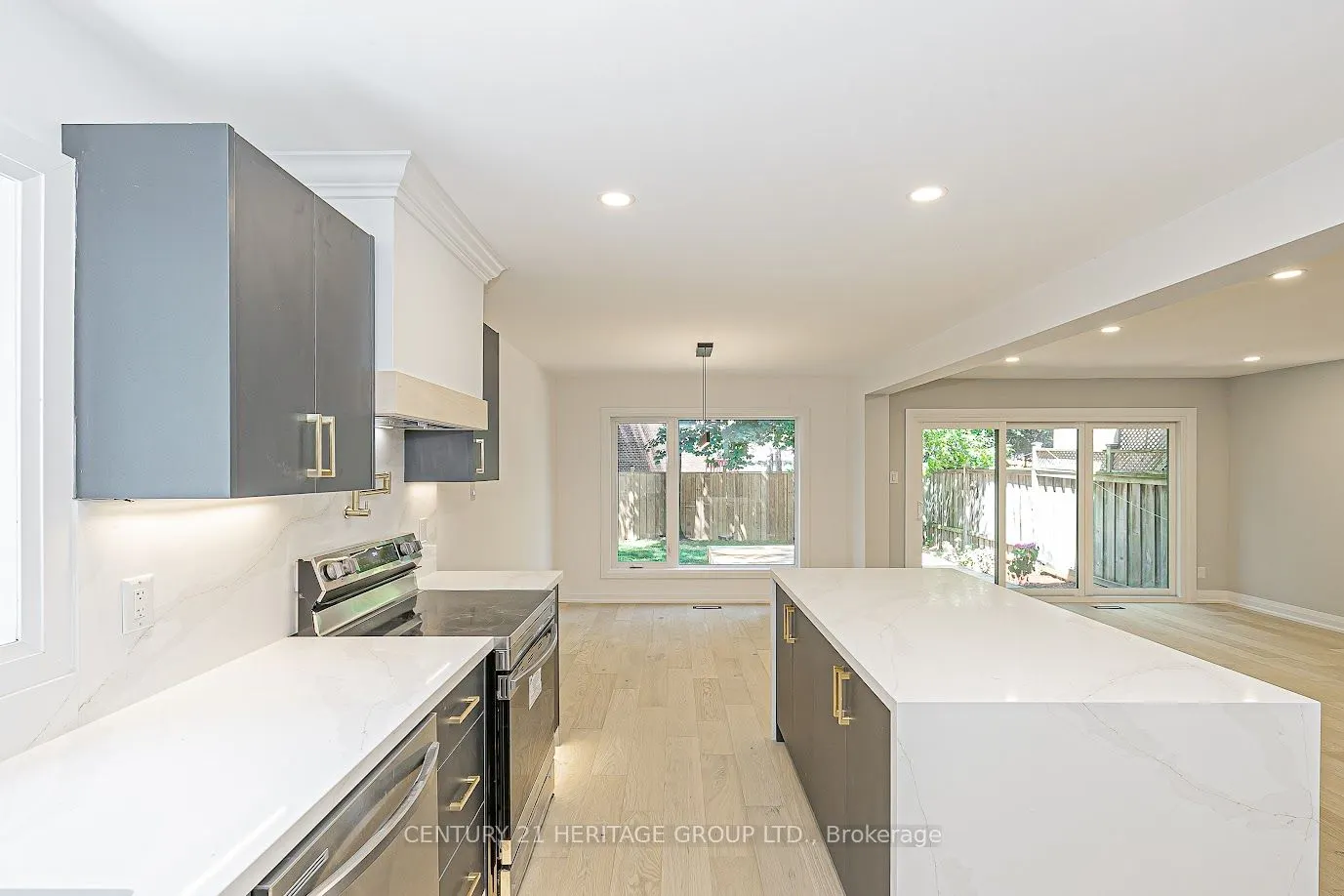 92 Tanjoe Crescent