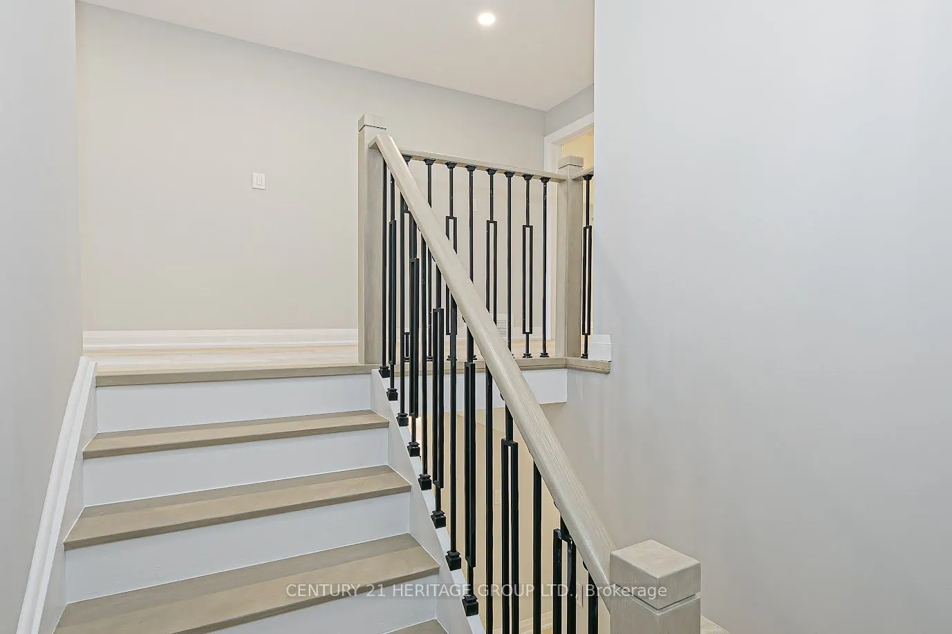 92 Tanjoe Crescent