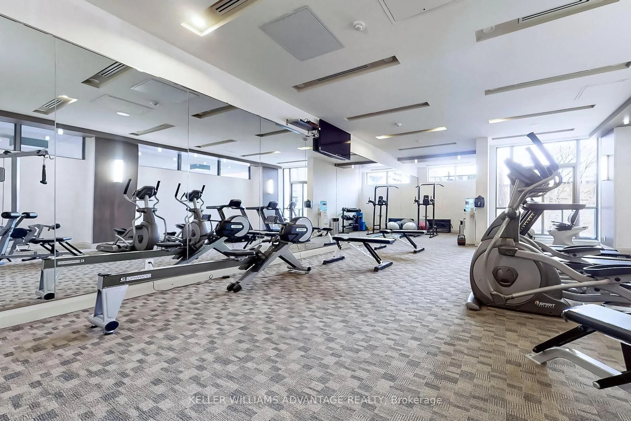 530 St Clair Avenue W, #805