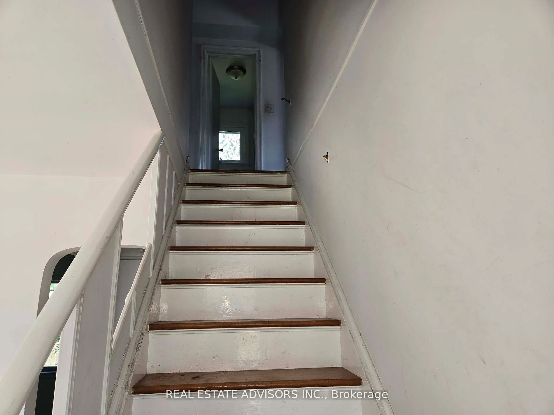 46 Devondale Avenue