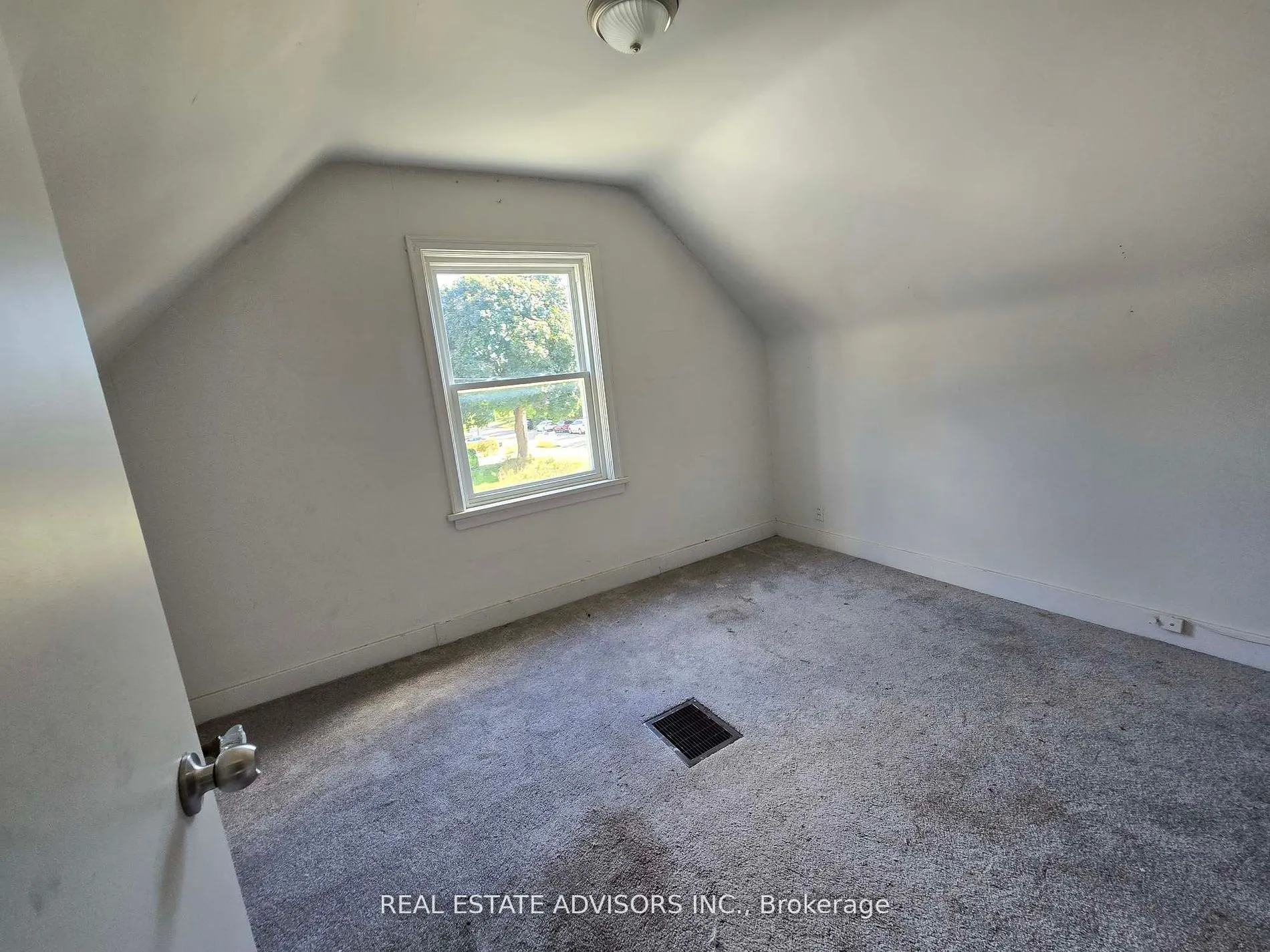 46 Devondale Avenue