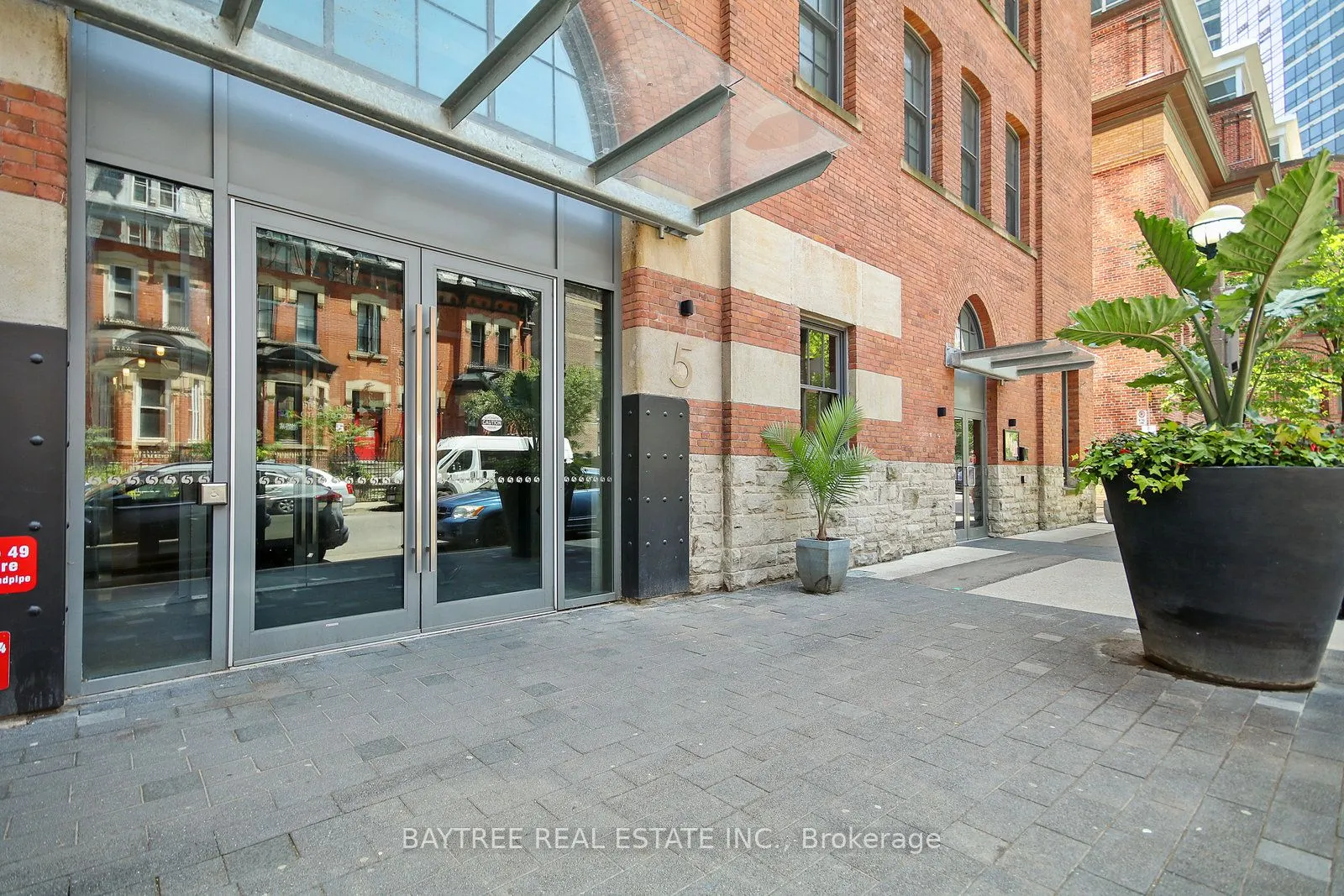 5 St. Joseph Street, #3306