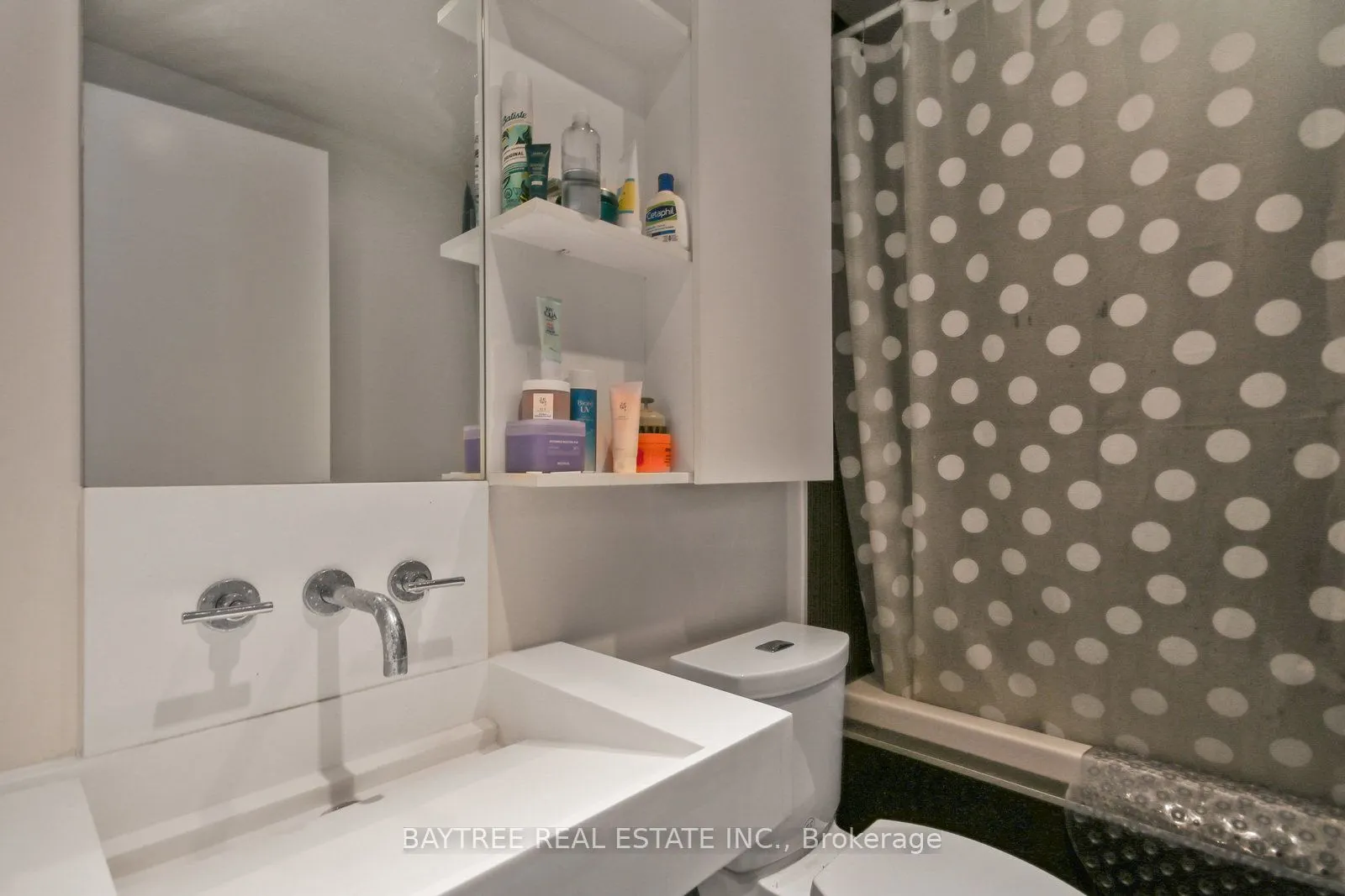 5 St. Joseph Street, #3306