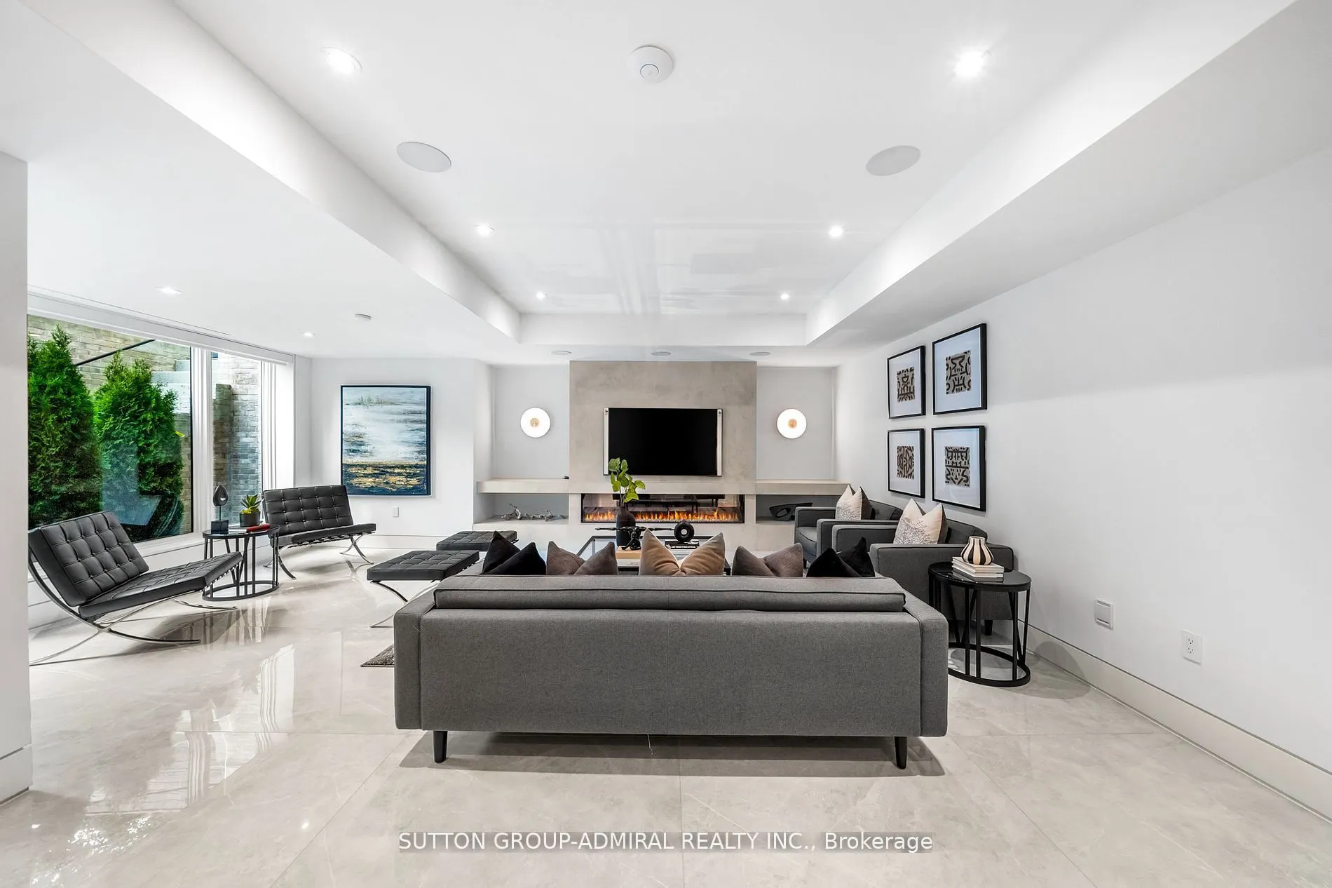 335 Lytton Boulevard