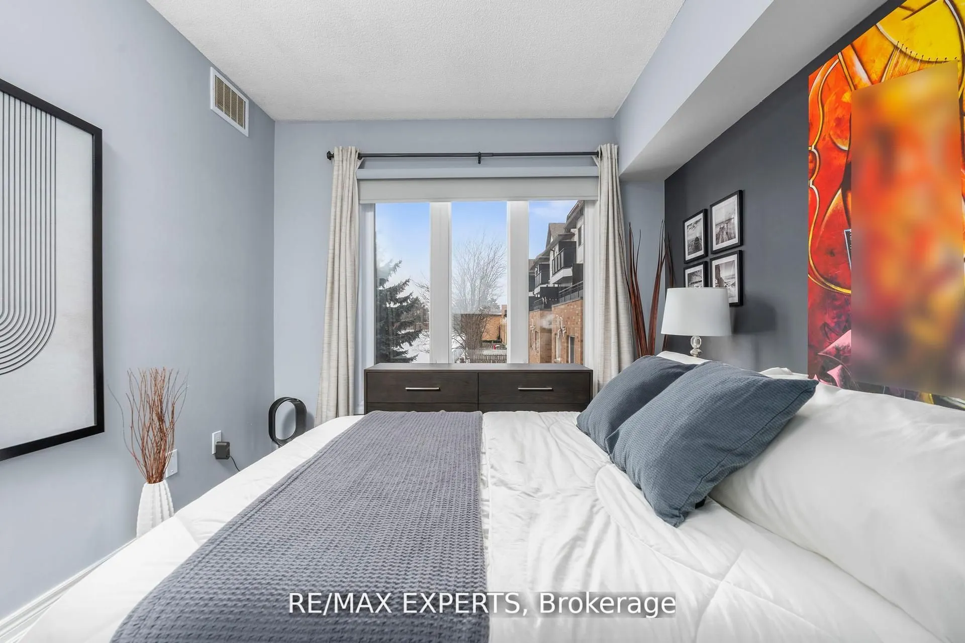1000 Sheppard Avenue W, #206