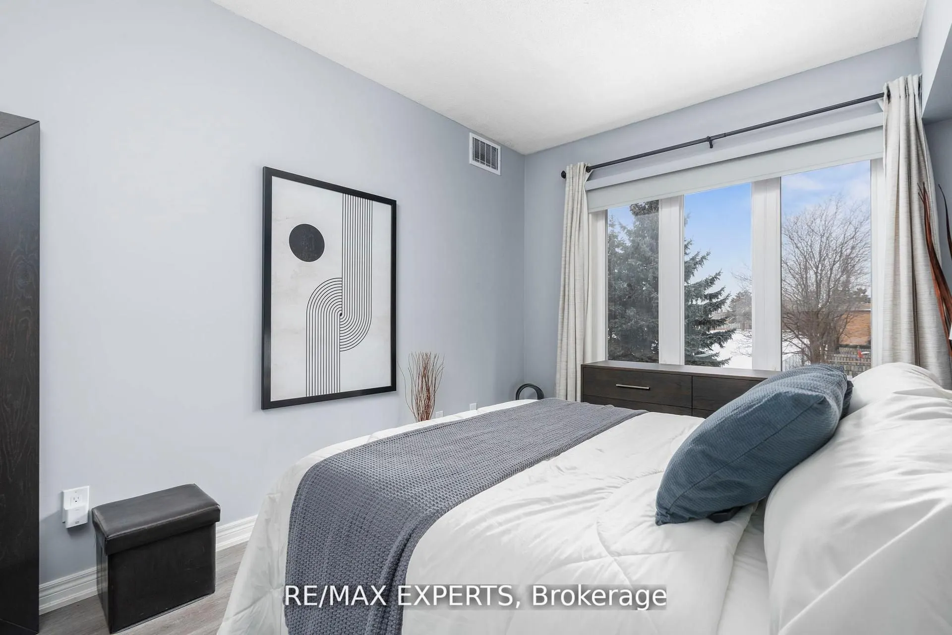 1000 Sheppard Avenue W, #206