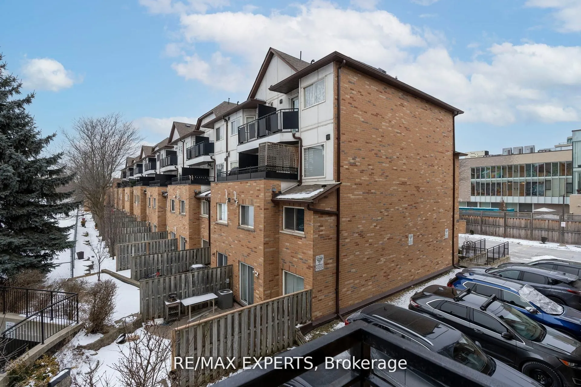 1000 Sheppard Avenue W, #206