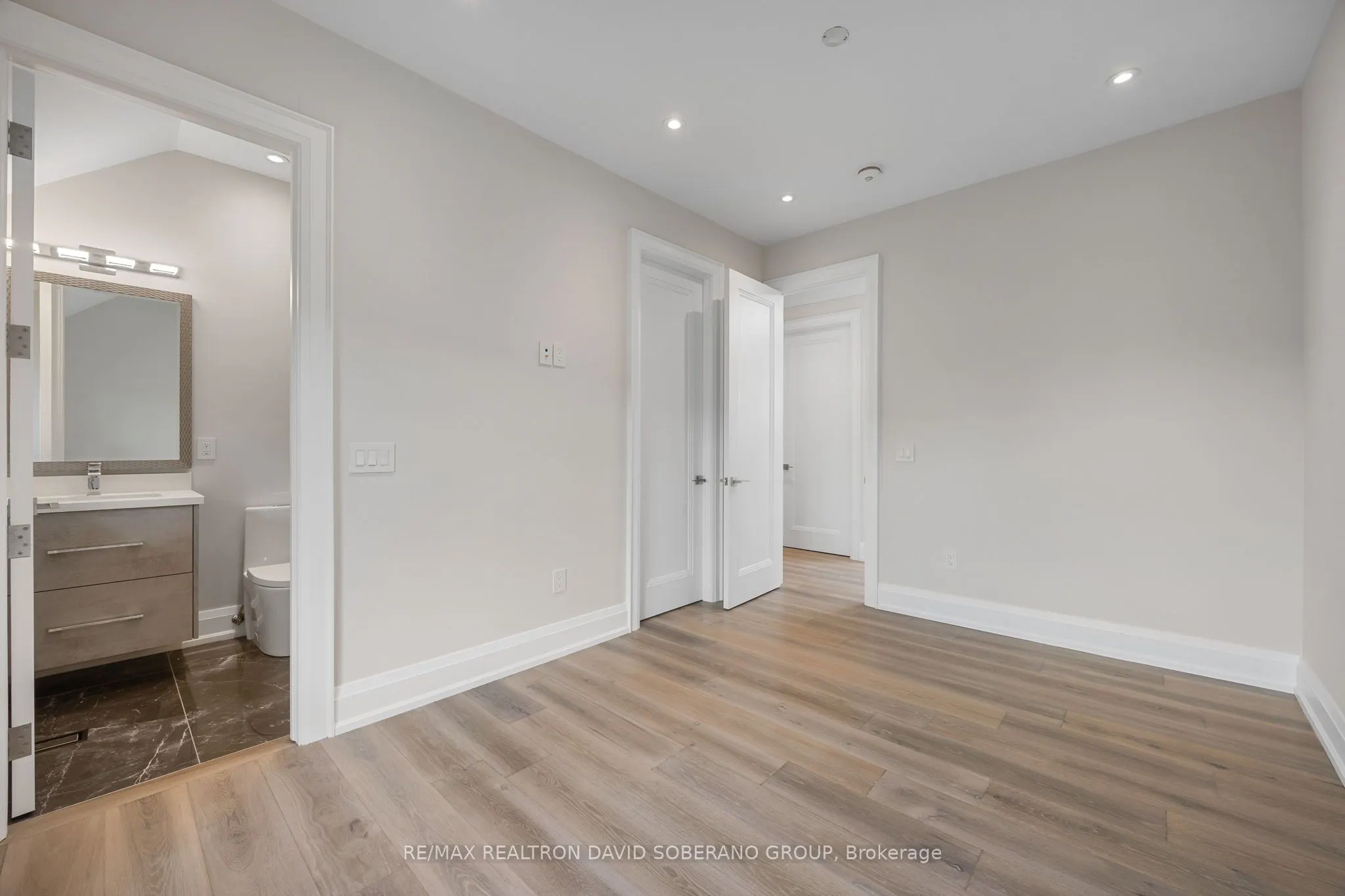 106 Allingham Gardens