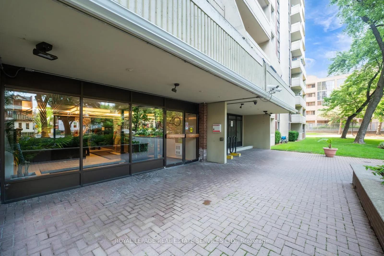 40 Homewood Avenue, #509