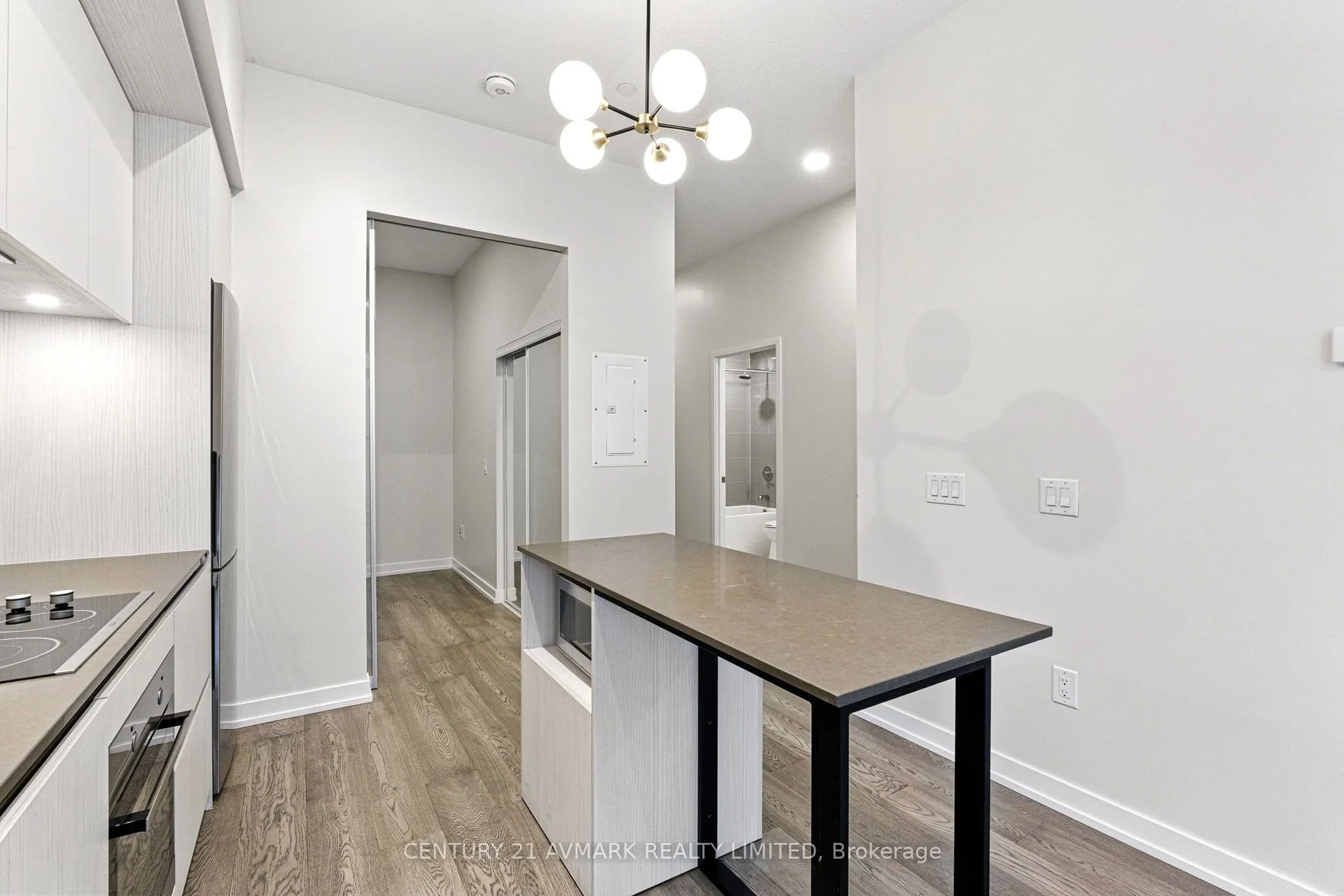 34 TUBMAN Avenue, #305