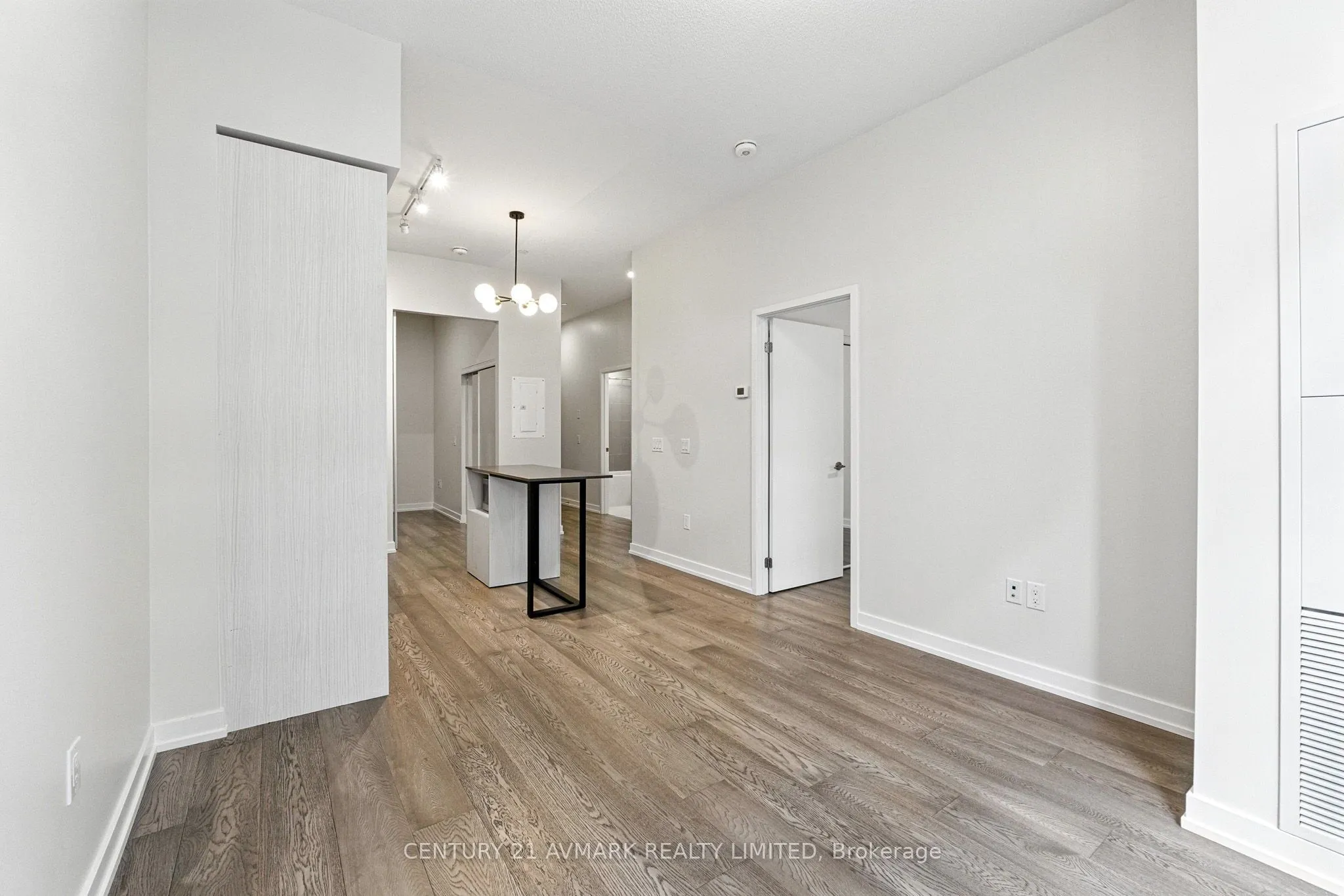34 TUBMAN Avenue, #305