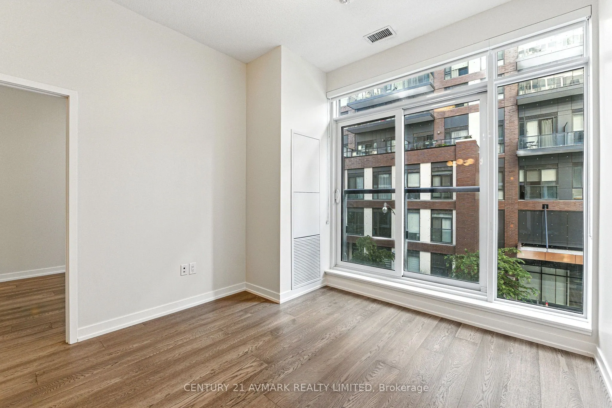 34 TUBMAN Avenue, #305