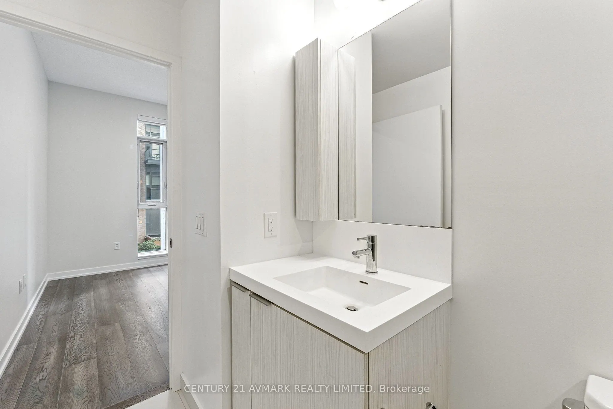 34 TUBMAN Avenue, #305