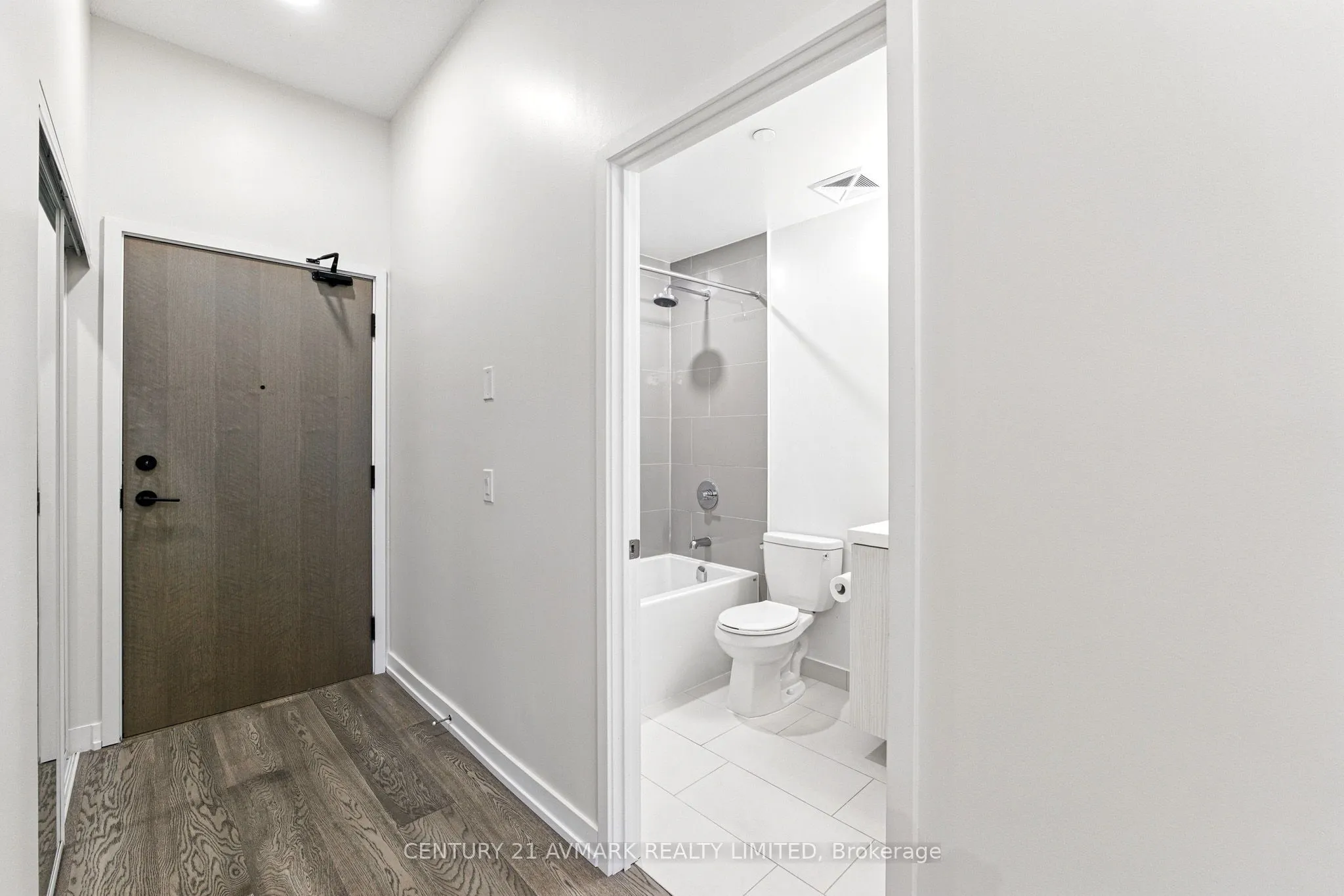 34 TUBMAN Avenue, #305