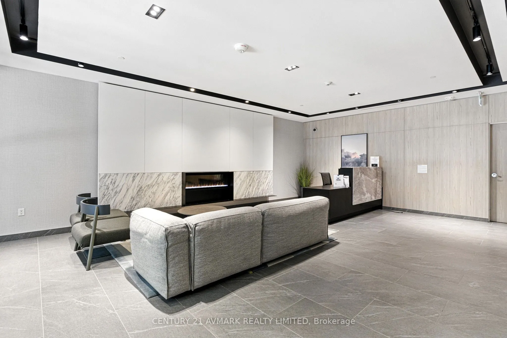 34 TUBMAN Avenue, #305