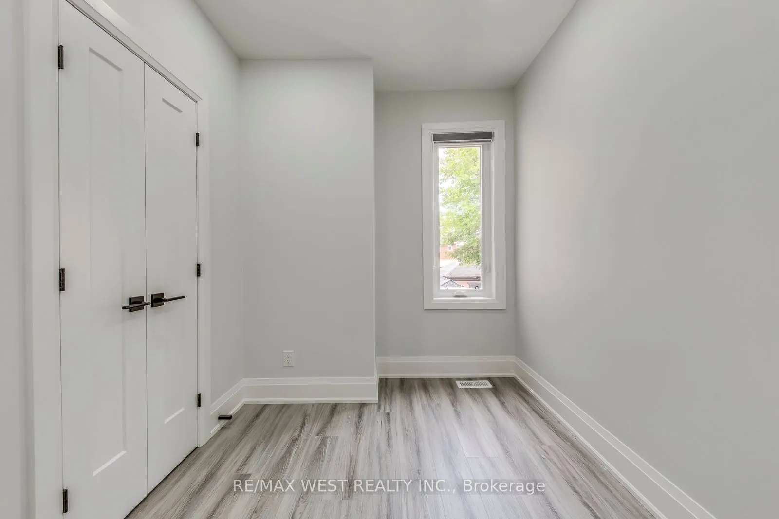1190 Ossington Avenue, #2