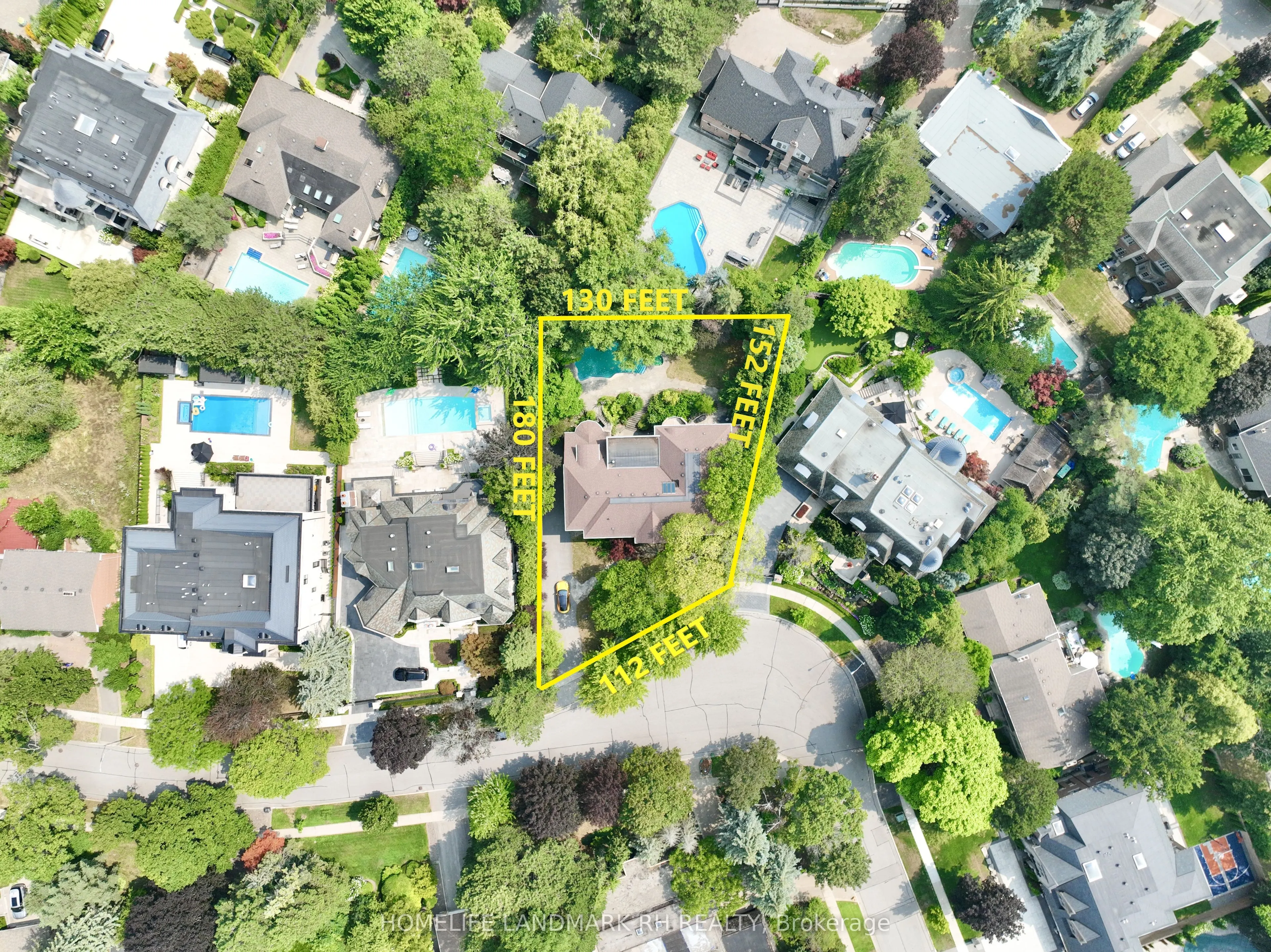 11 Chieftain Crescent