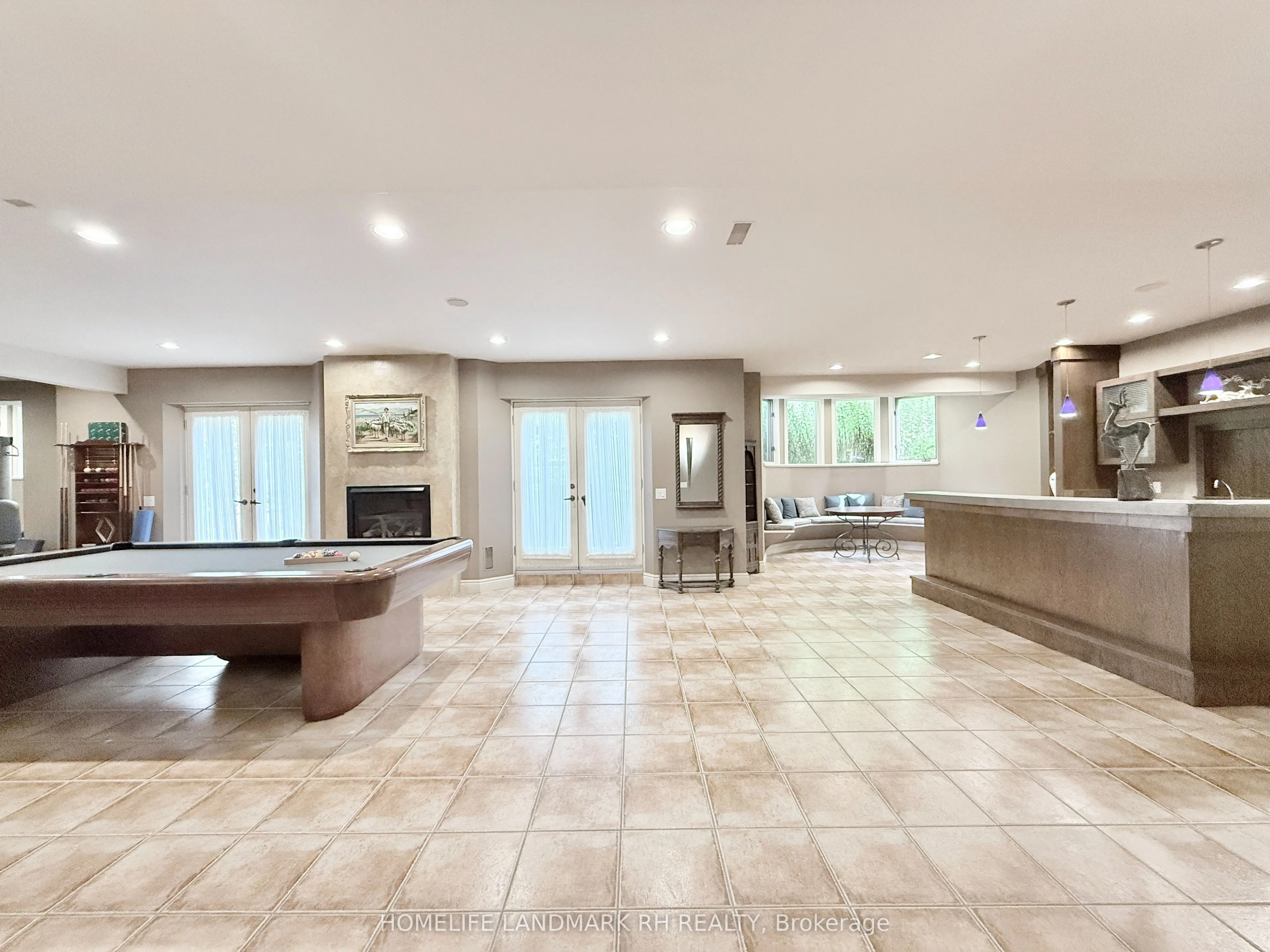 11 Chieftain Crescent