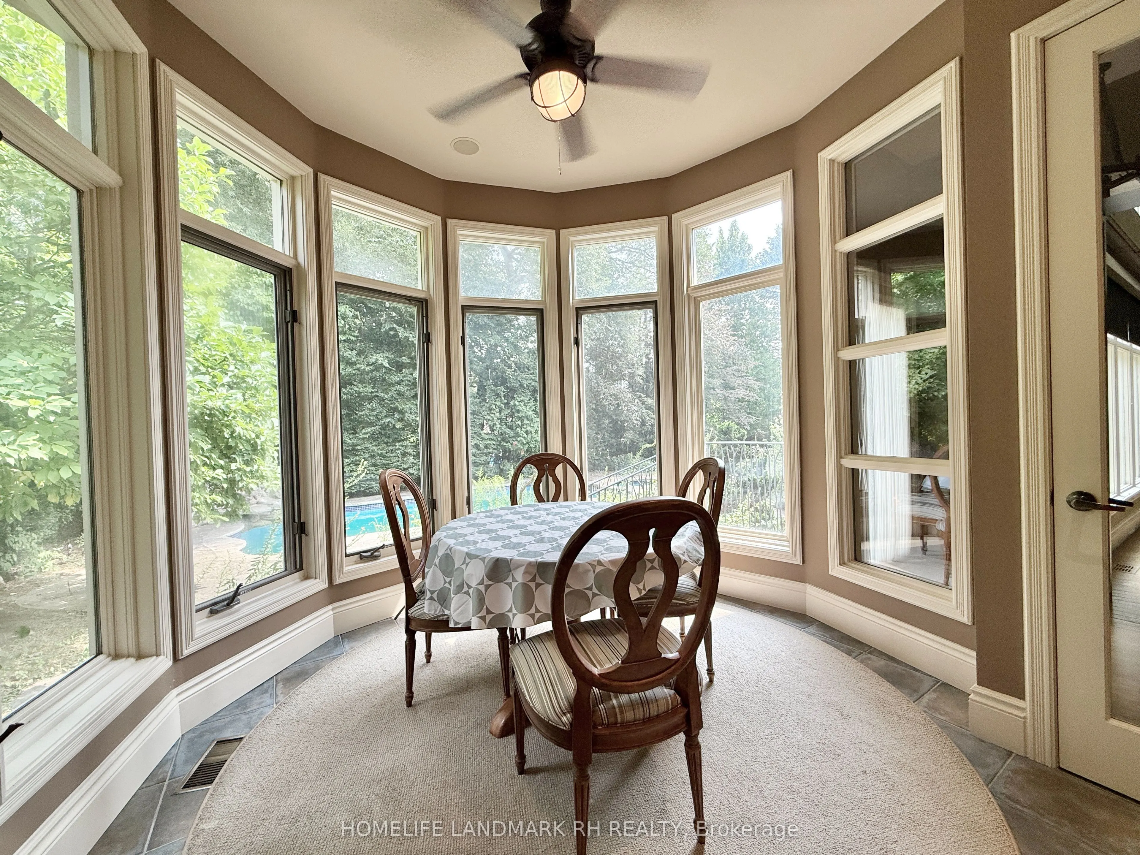 11 Chieftain Crescent