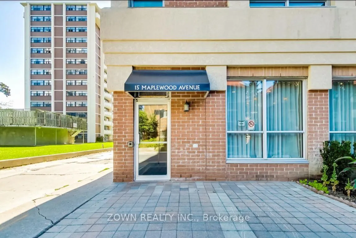 15 Maplewood Avenue, #1002