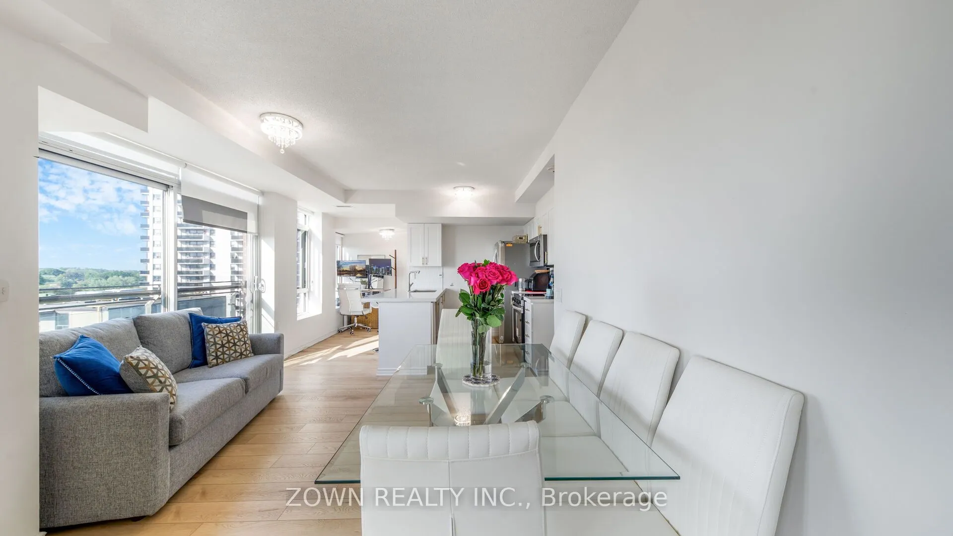 15 Maplewood Avenue, #1002