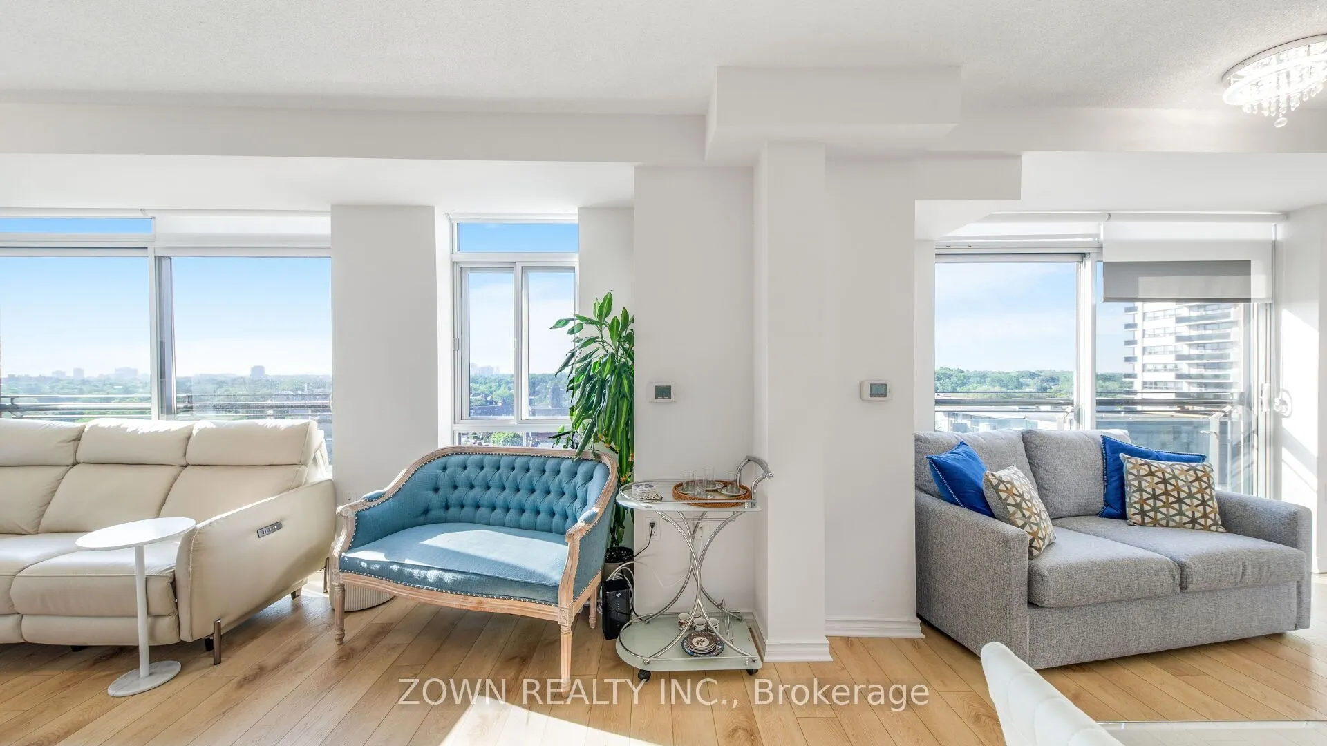 15 Maplewood Avenue, #1002