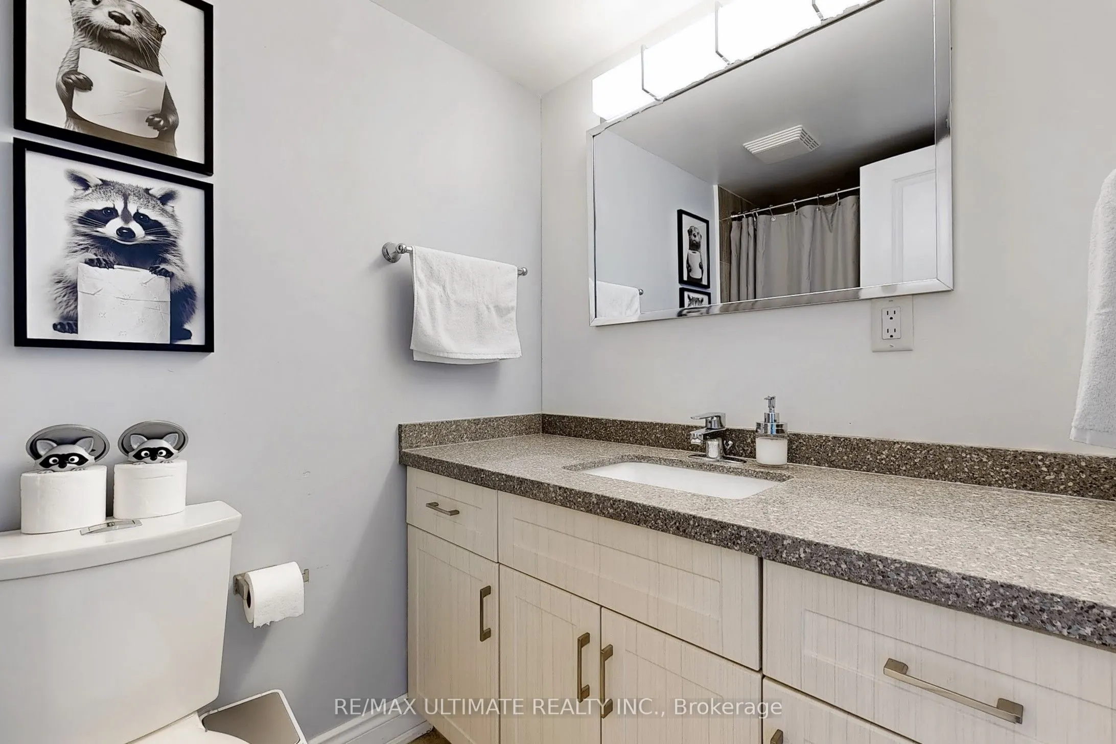 80 Antibes Drive, #1807