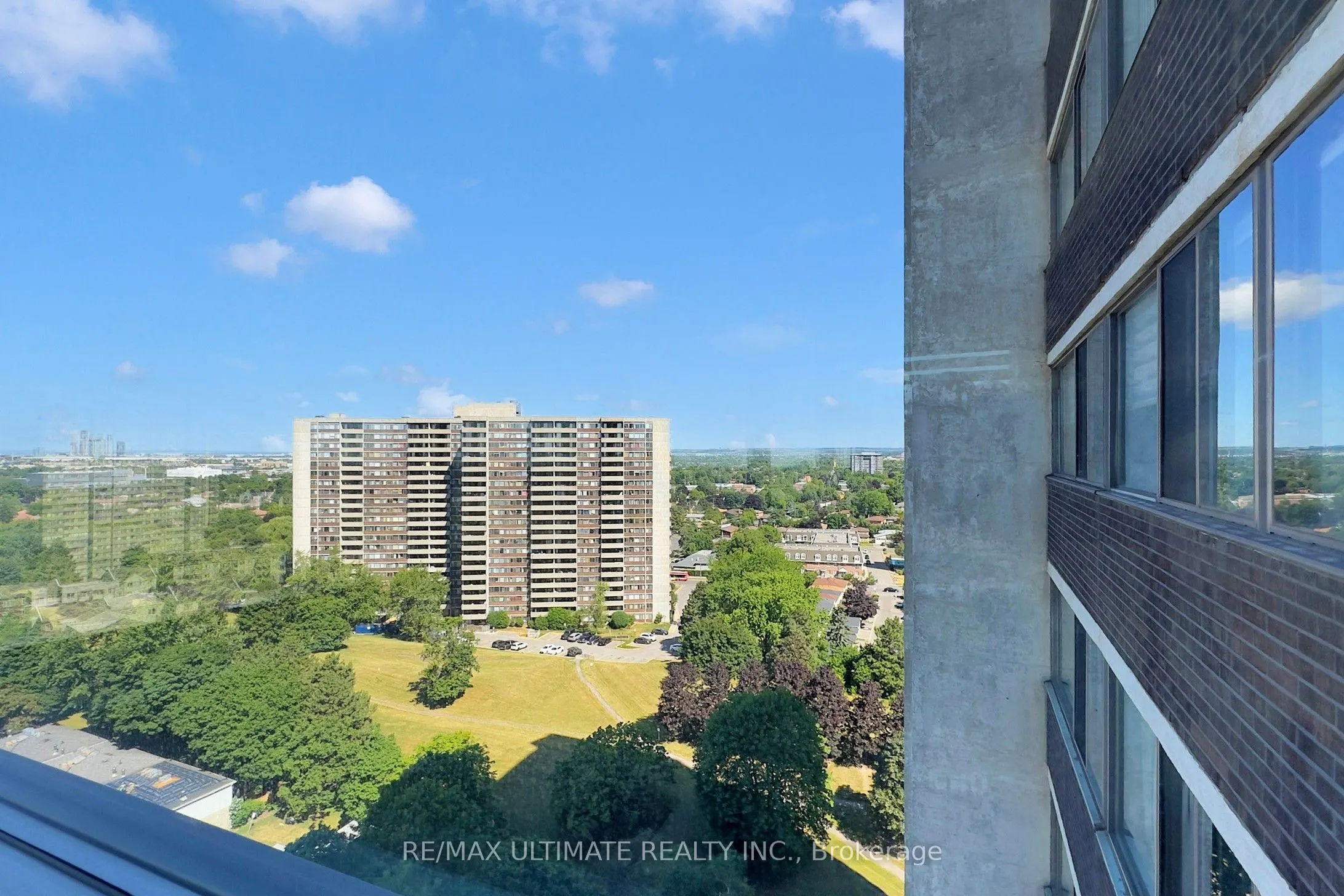 80 Antibes Drive, #1807