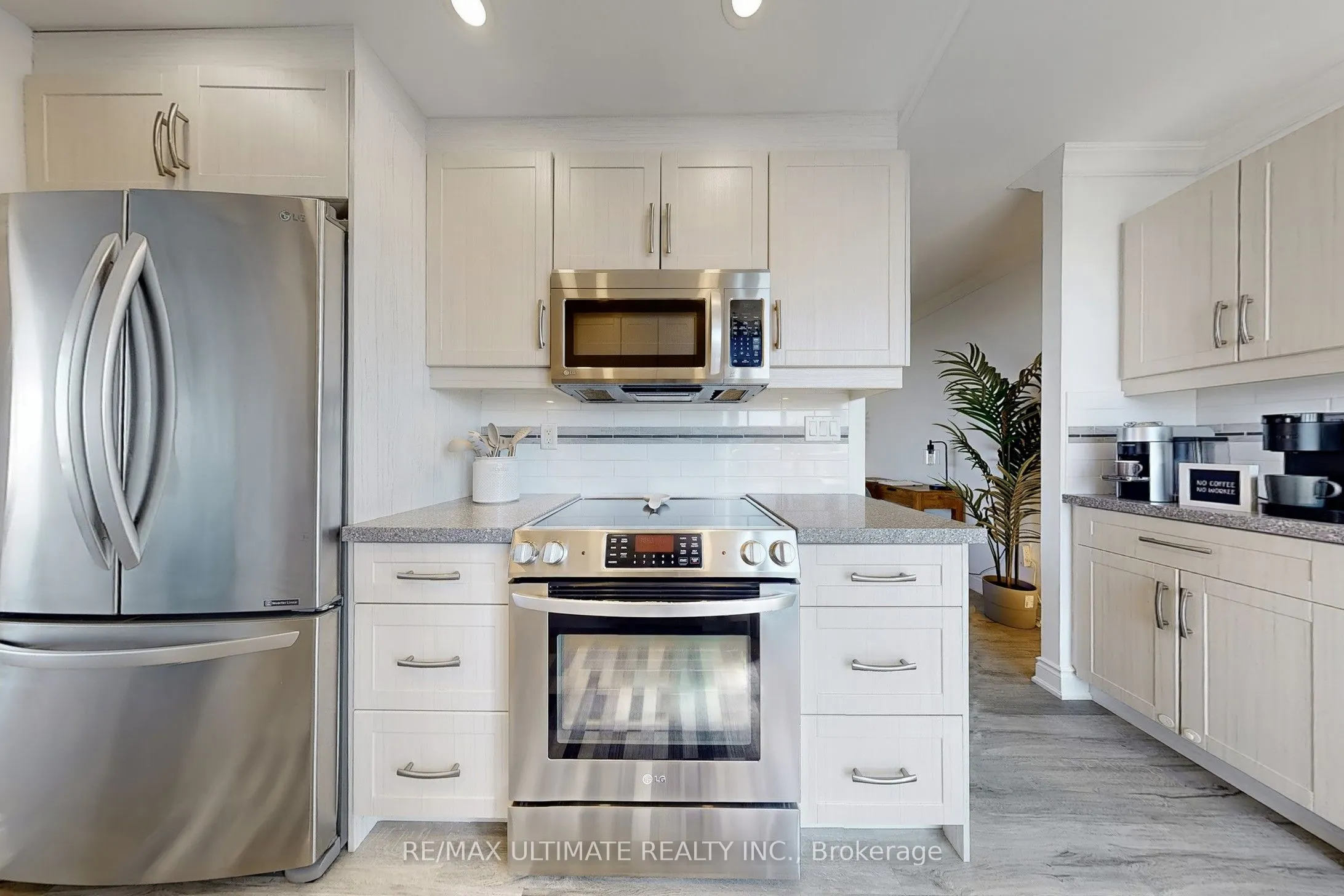 80 Antibes Drive, #1807