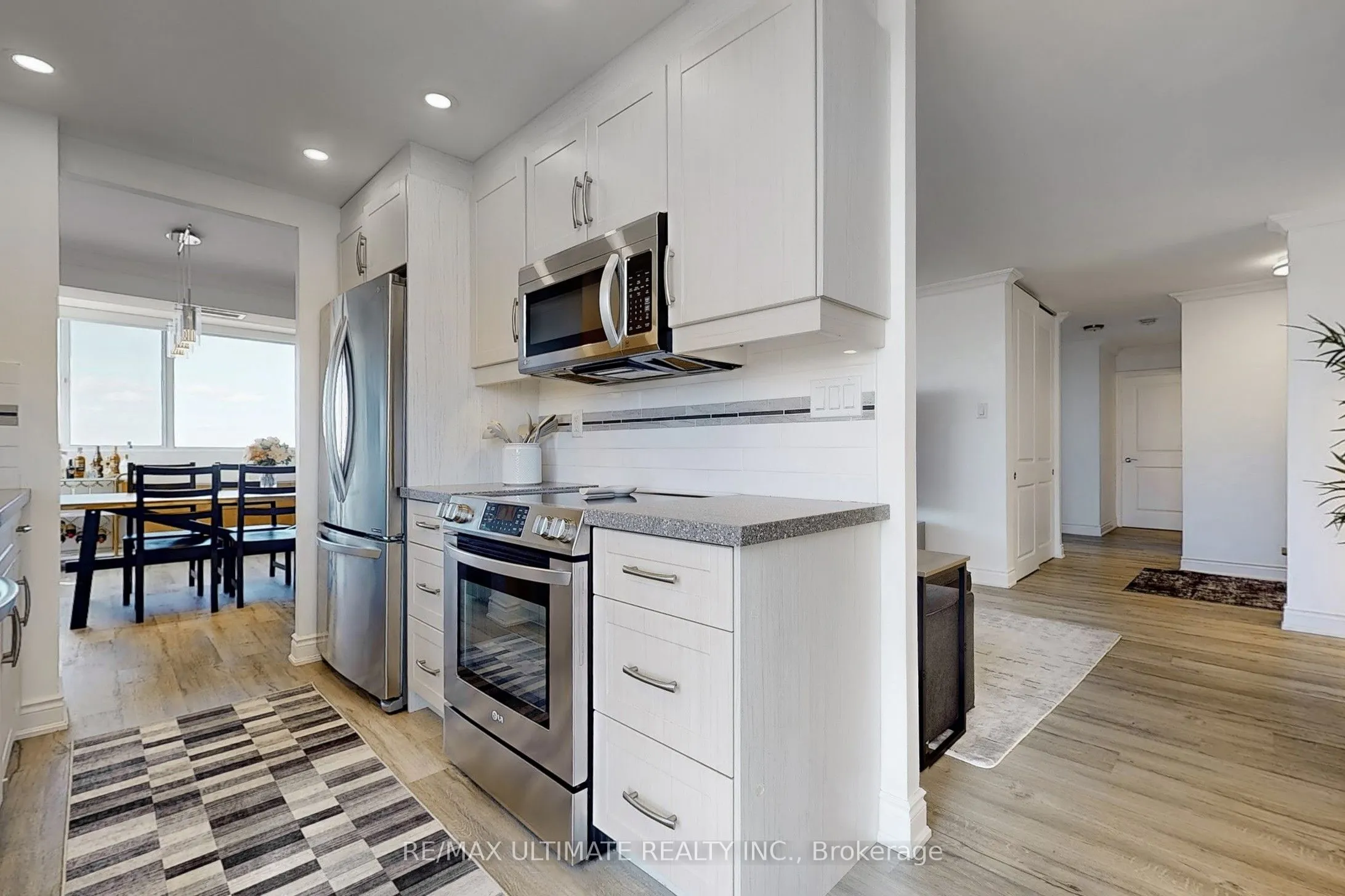 80 Antibes Drive, #1807