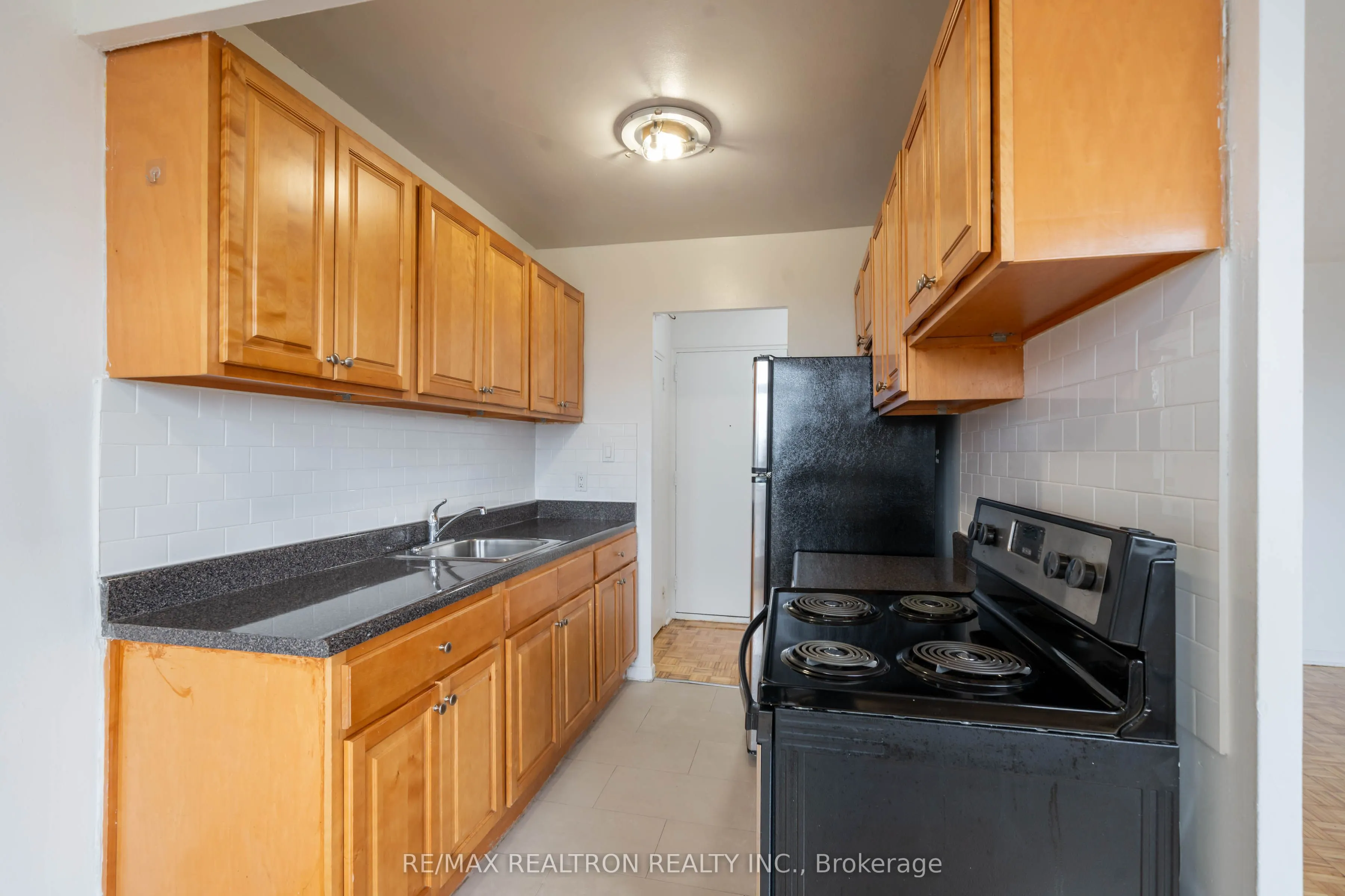 2895 Bathurst Street, #508
