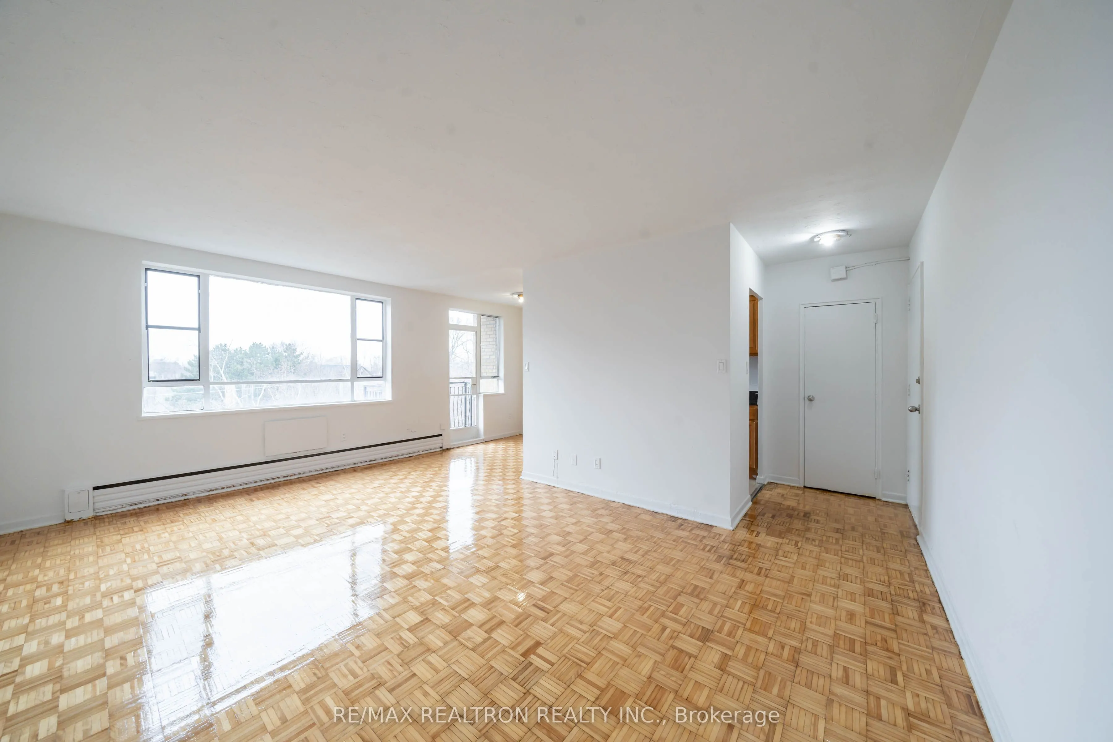 2895 Bathurst Street, #508