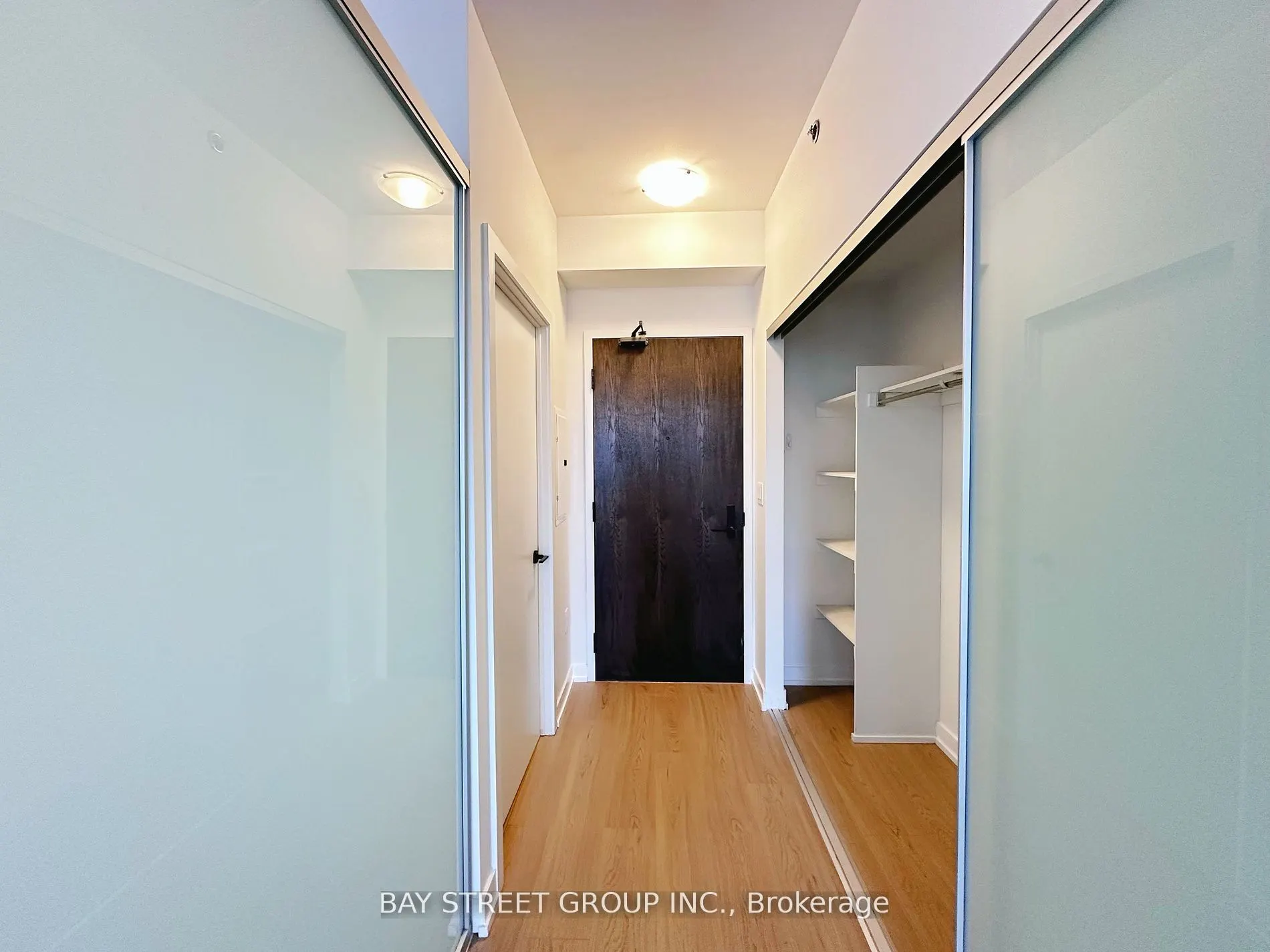 426 University Avenue, #2909