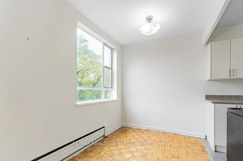 2895 Bathurst Street, #101