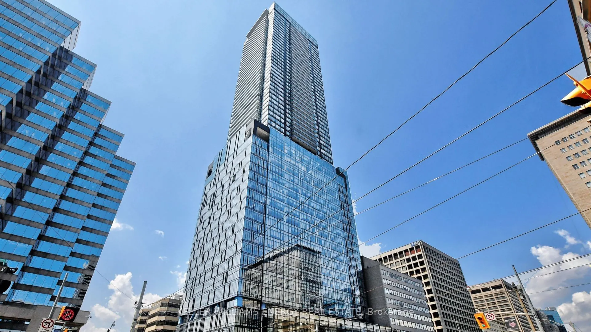 488 University Avenue, #3307