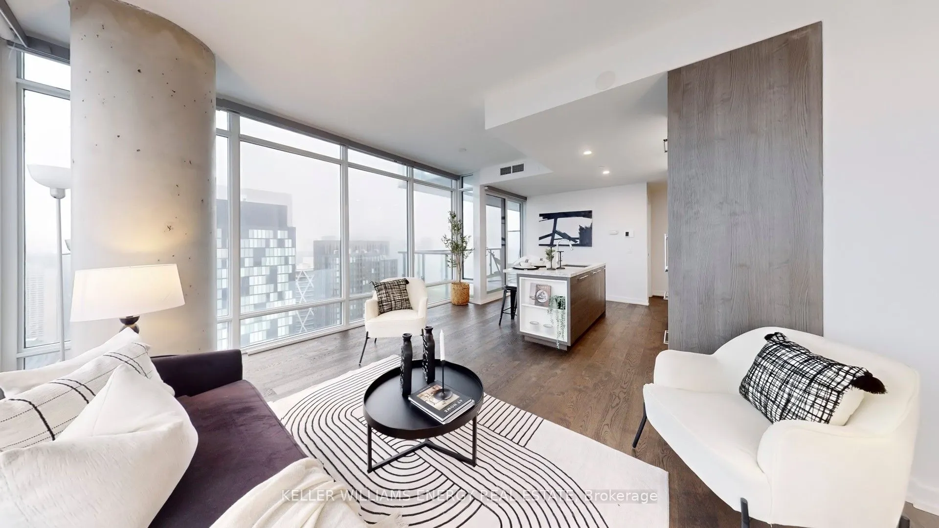488 University Avenue, #3307