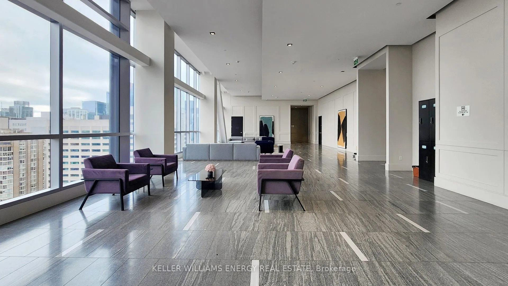 488 University Avenue, #3307