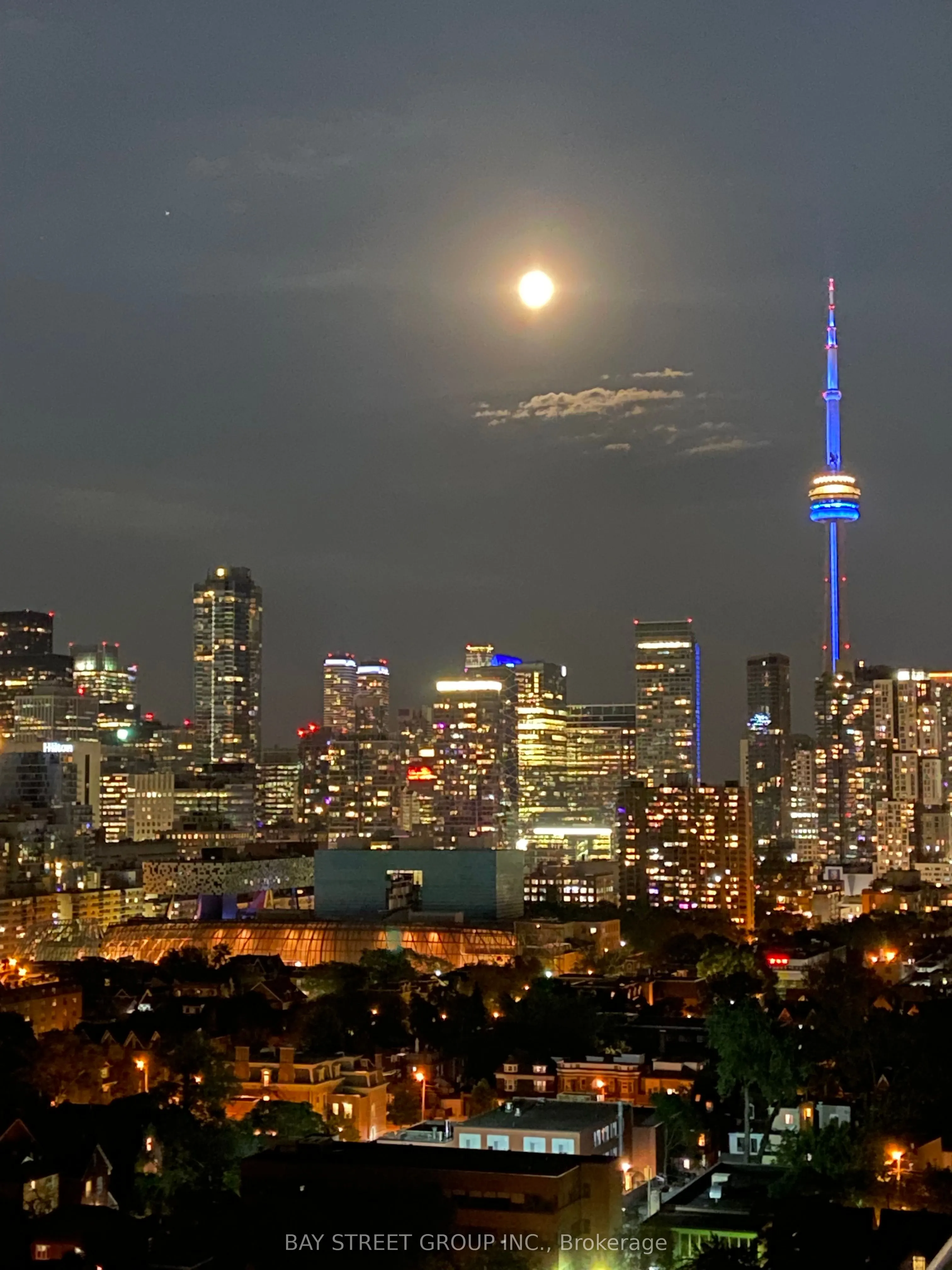 181 Huron Street, #1607