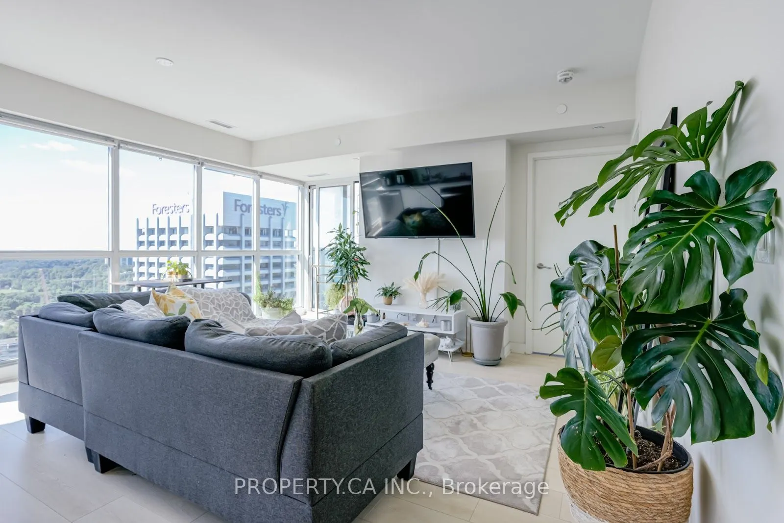 6 Sonic Way, #N2809