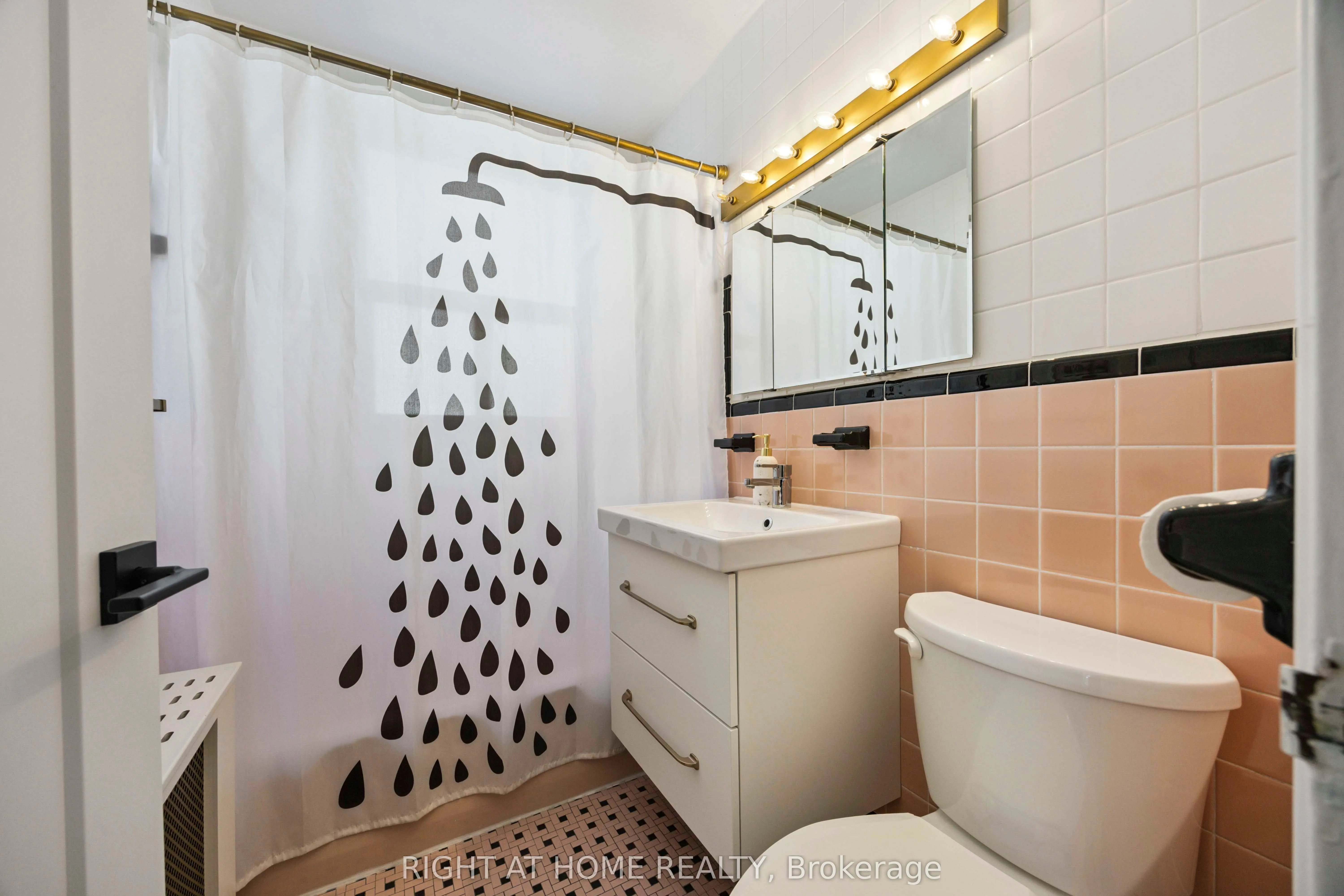 57 Neptune Drive, #103