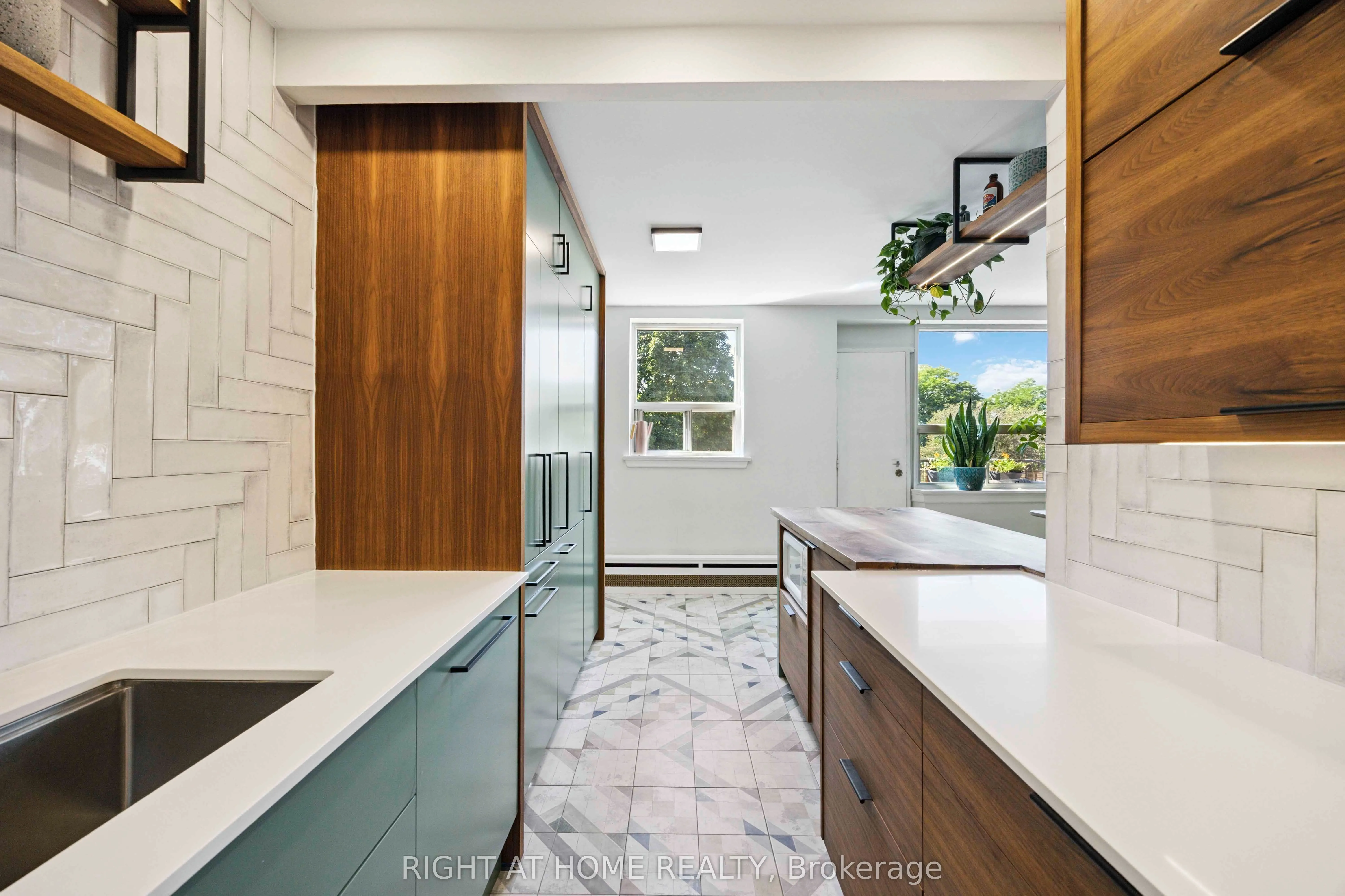 57 Neptune Drive, #103