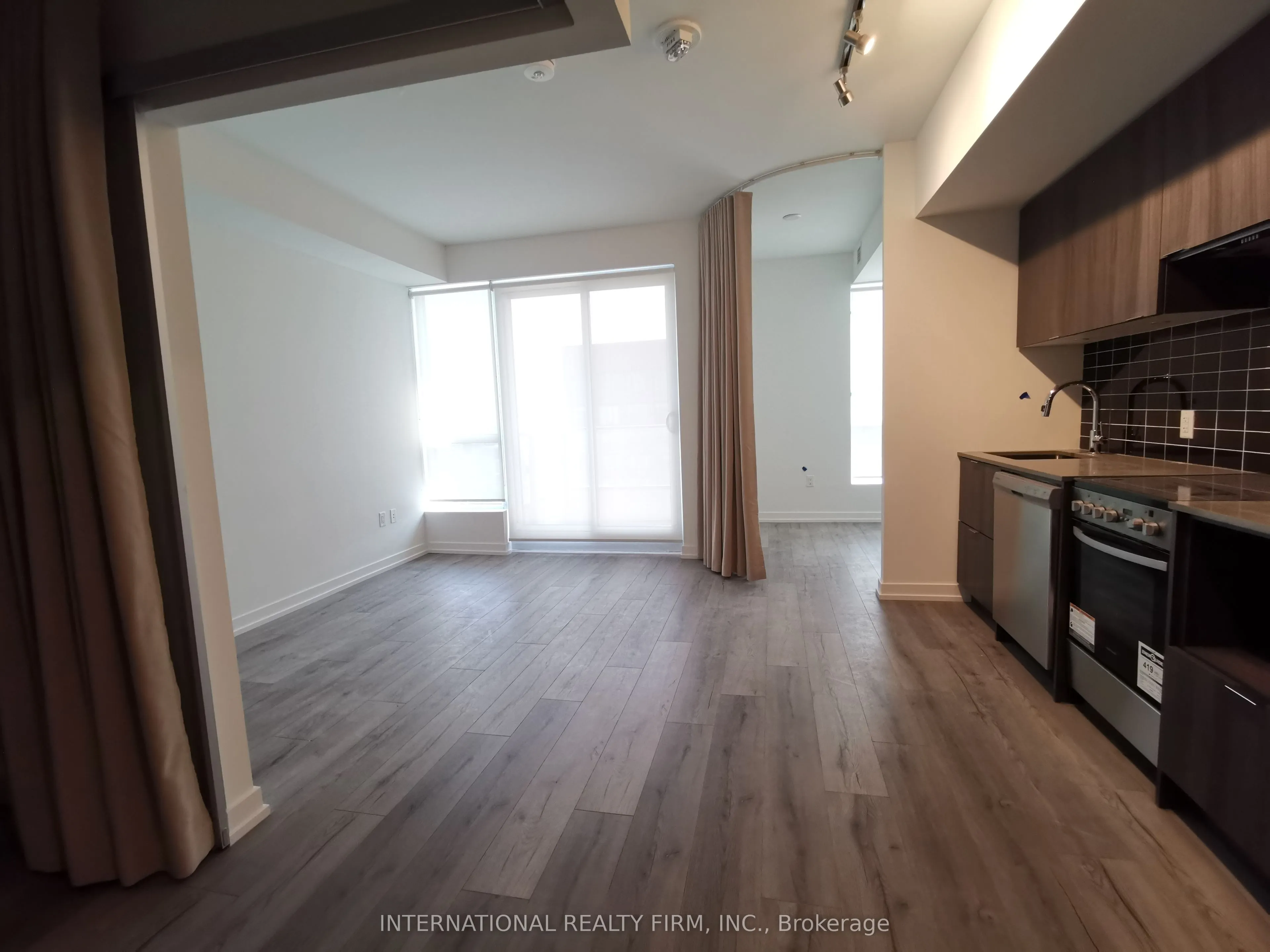 395 Bloor Street E, #5101