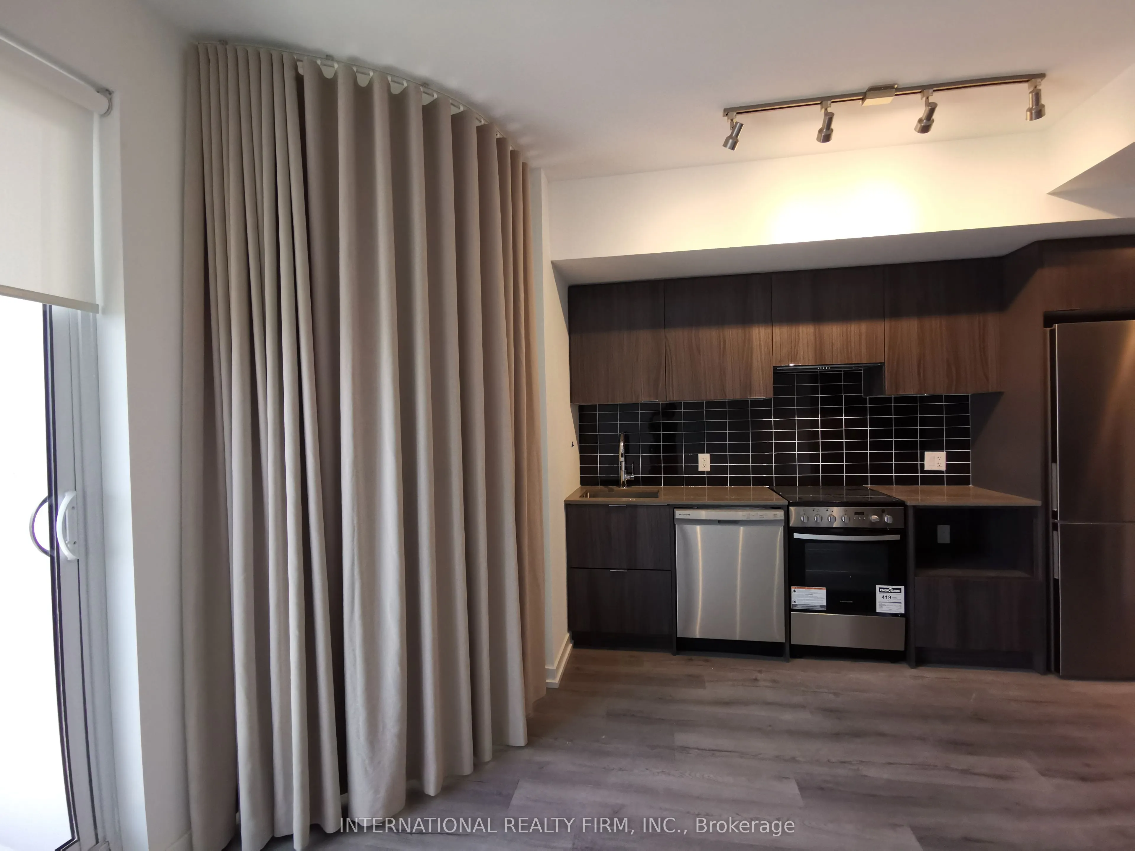 395 Bloor Street E, #5101