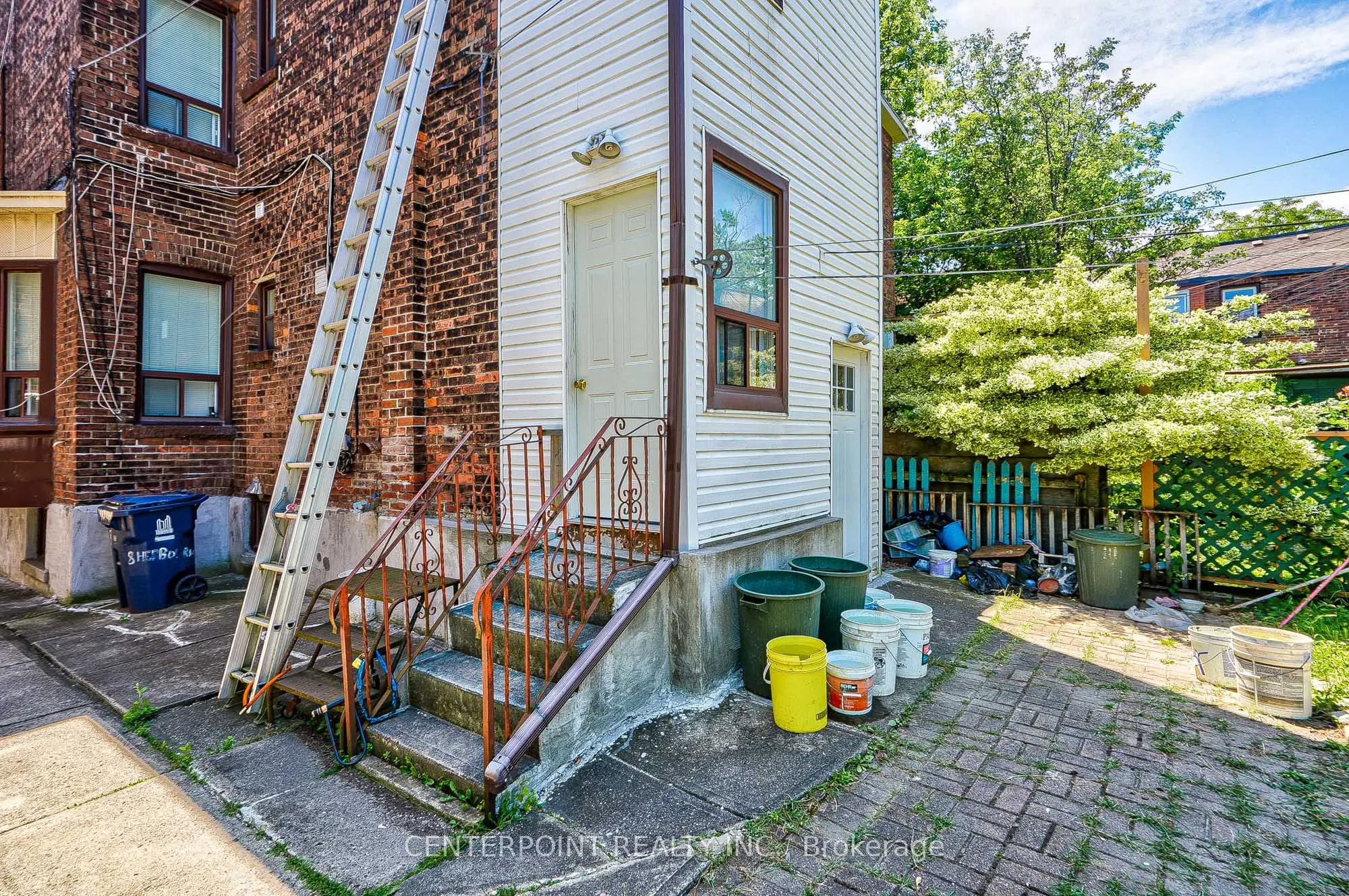 8 Hepbourne Street