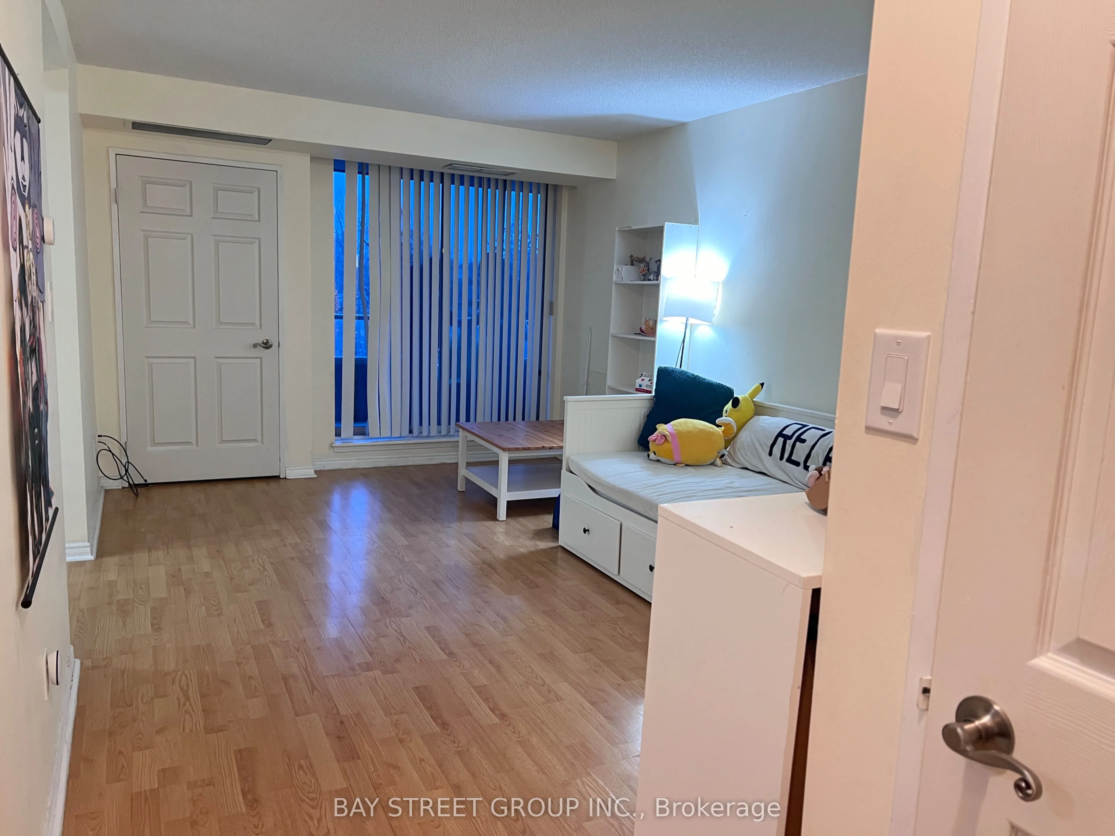 35 Empress Avenue, #303