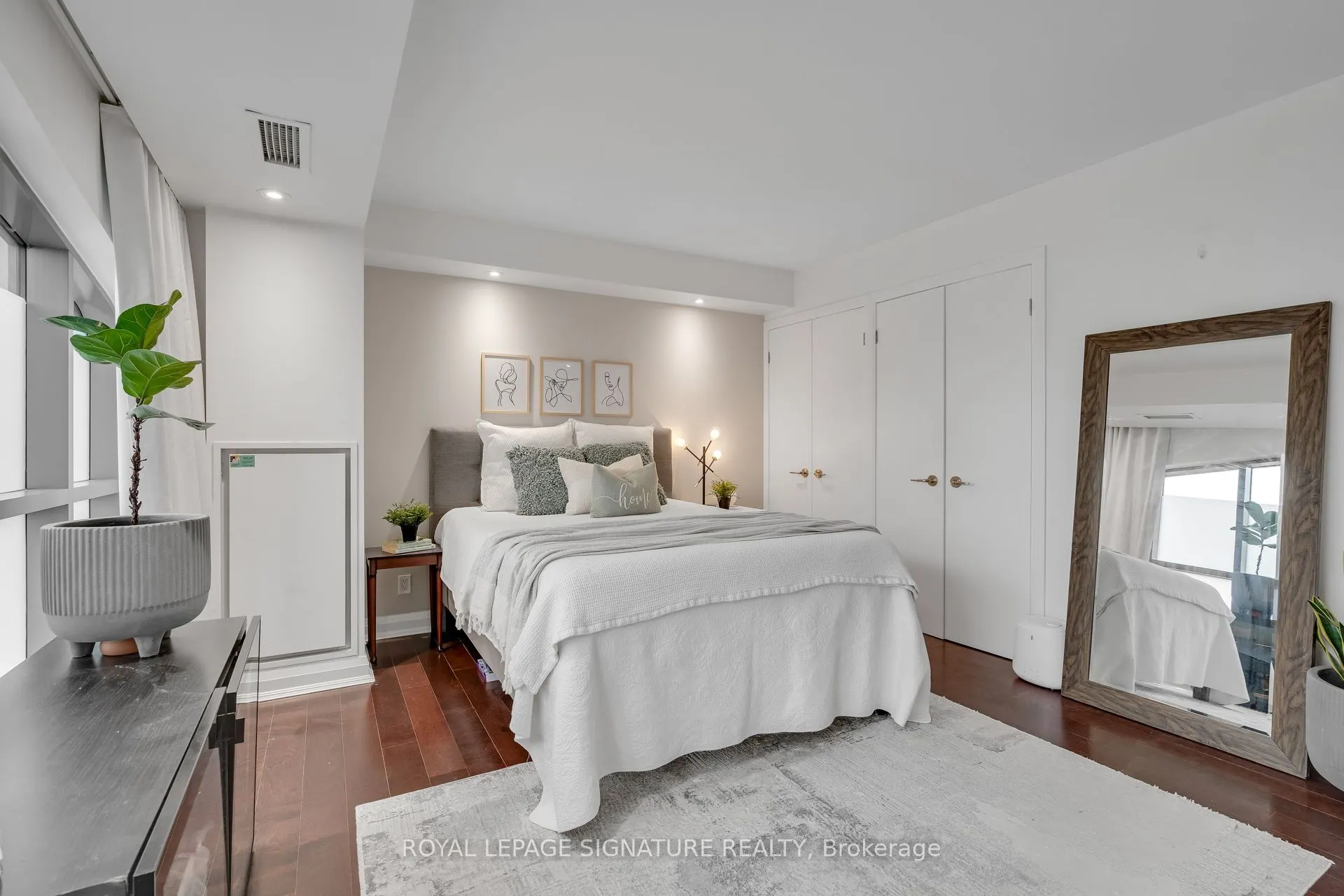 3 McAlpine Street, #411