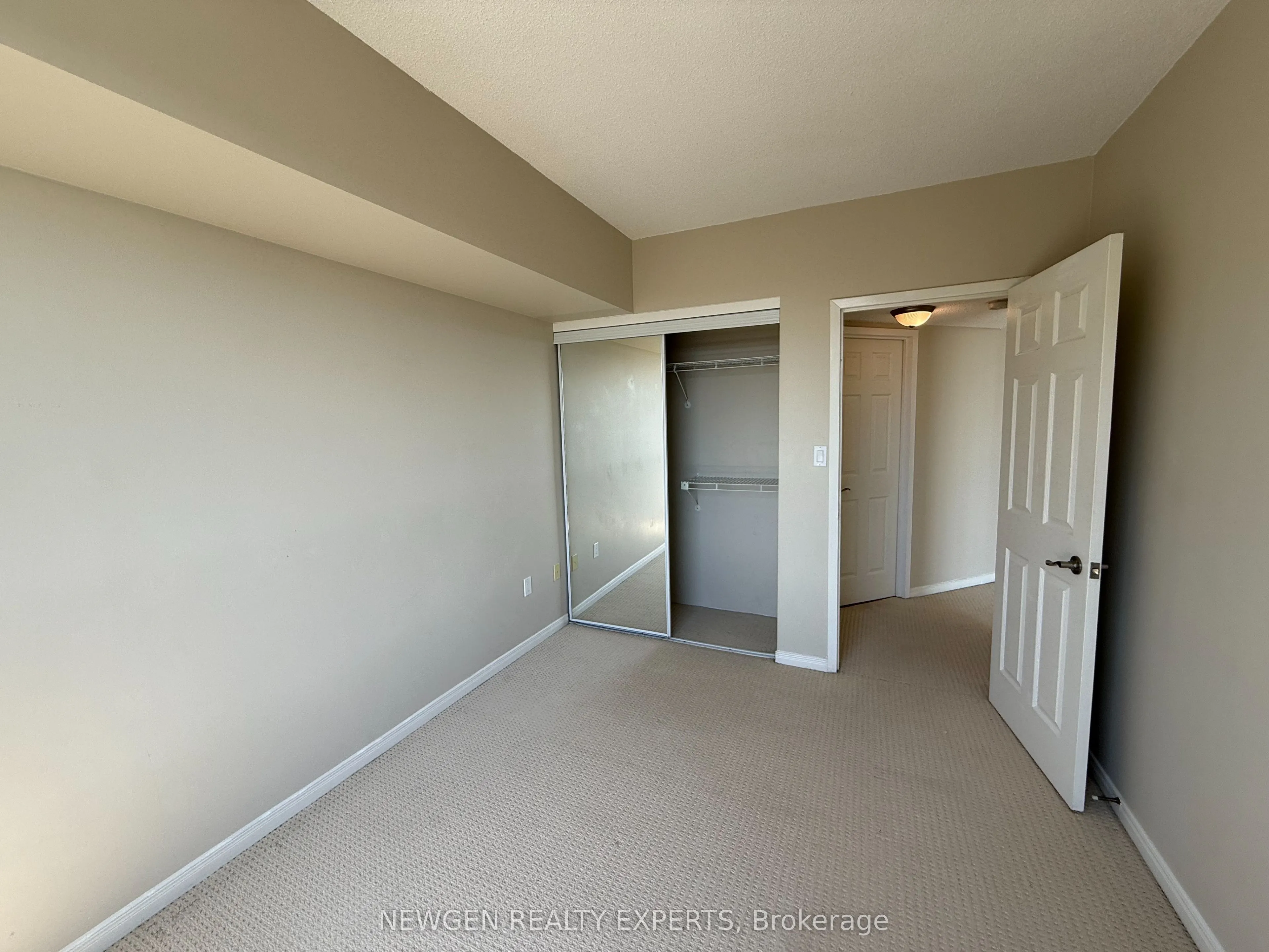 5 Concorde Place, #2903