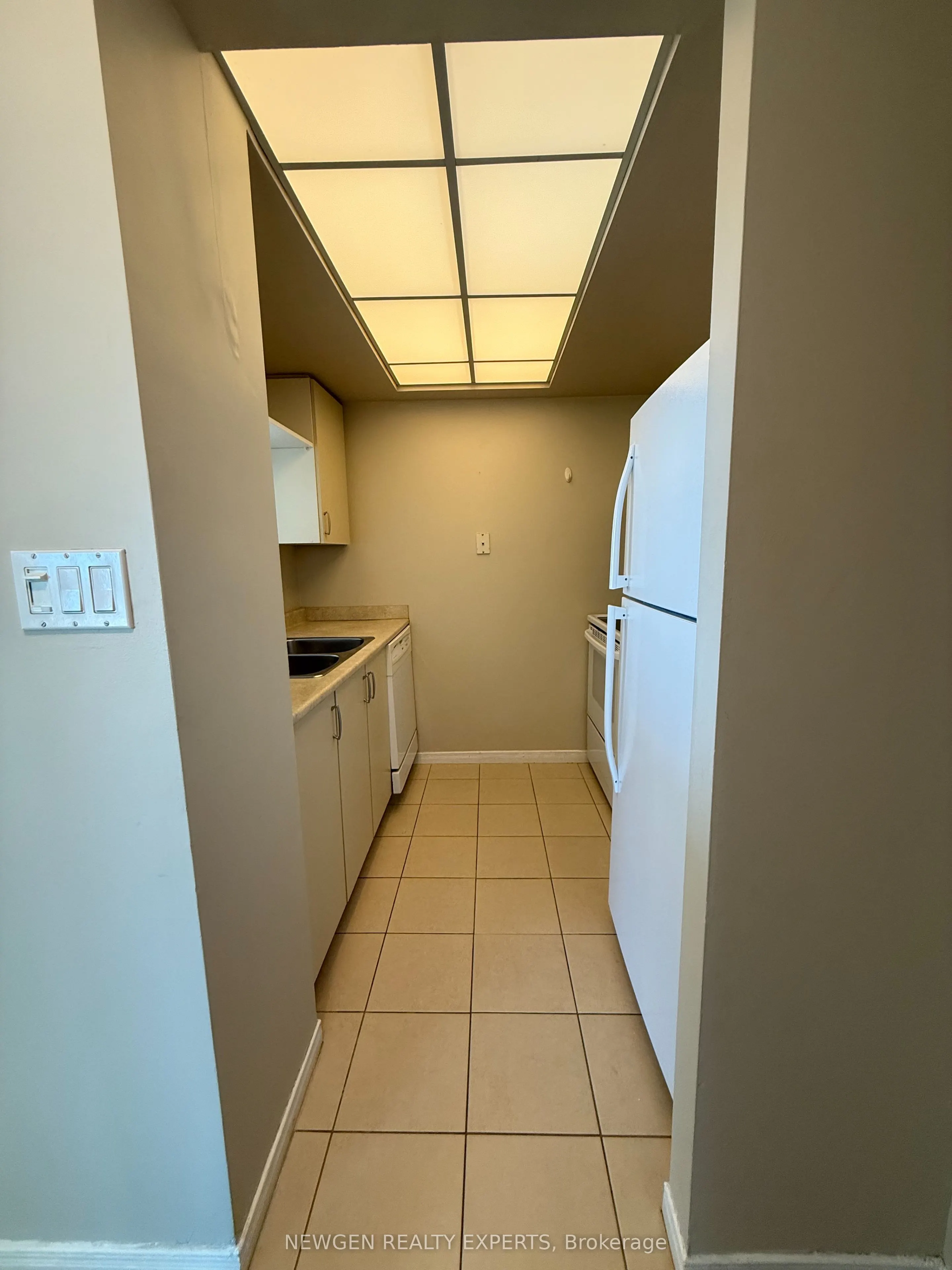 5 Concorde Place, #2903